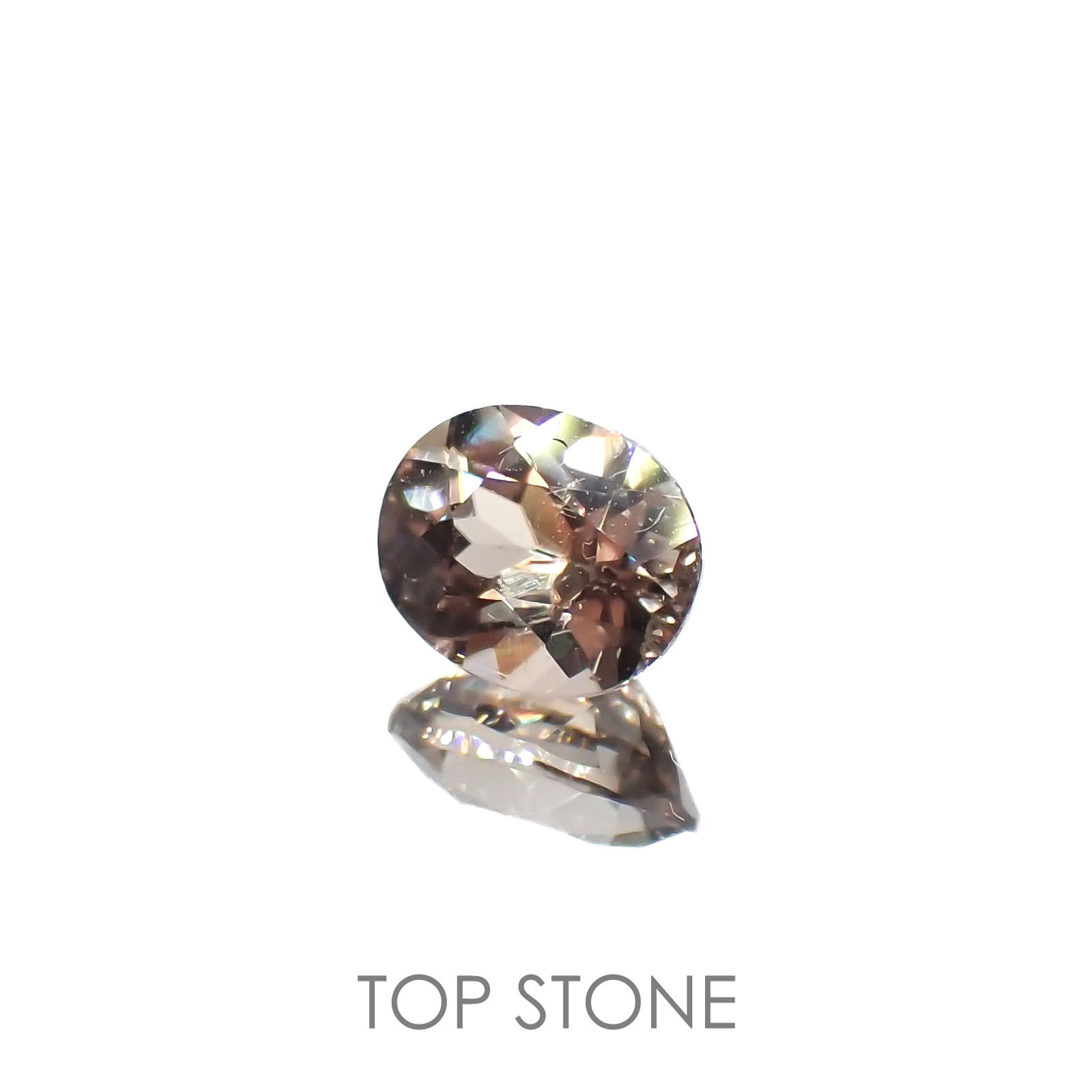 カラーシフト ダイアスポア(宝石名ダイアスポア)トルコ産 0.68ct 識別済[220616683]5.9x4.7mm前後
