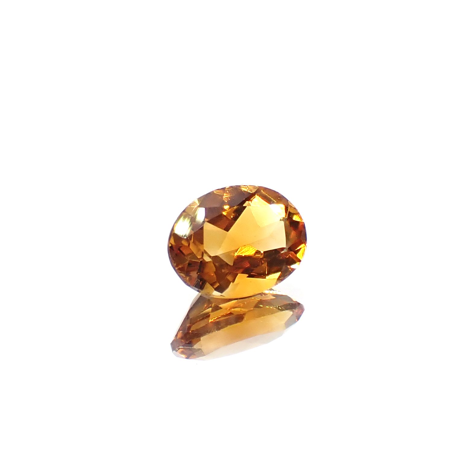 マデイラシトリン ブラジル・ミナスジェライス州産 0.93ct [250630590]7.7x5.8mm前後