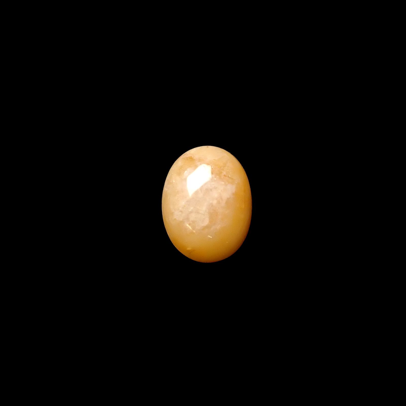北海道石(北海道オパール) 北海道河東郡鹿追町然別産 2.86ct [250630533]10.9x8.2mm前後