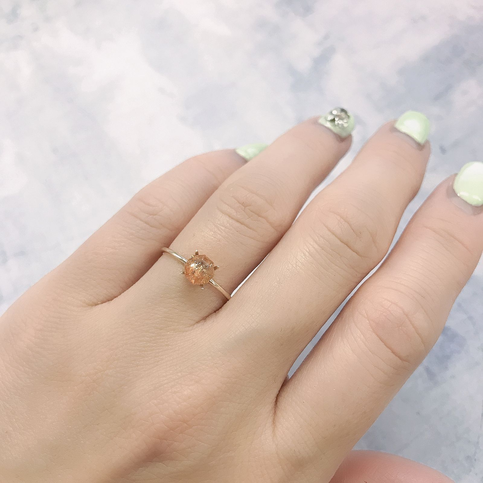 ◇オクタゴンカット◇イリュージョンサンストーン インド産 0.61ct[220115486]5.3x5.2mm前後