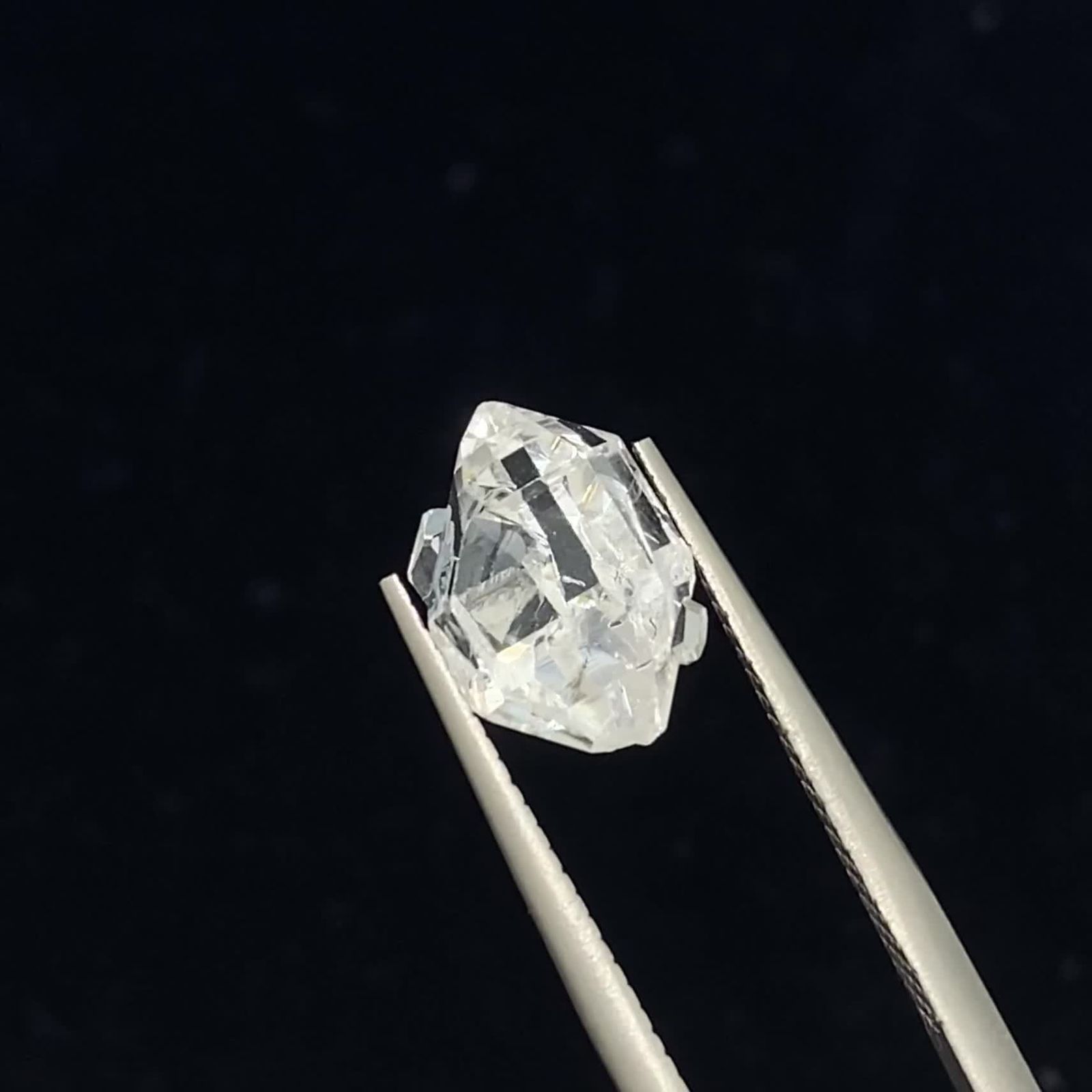 ハーキマーダイヤモンド原石 アメリカ・ニューヨーク州産 3.39ct