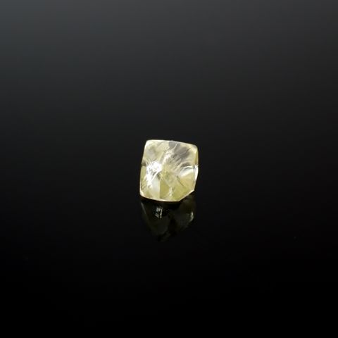 ソーヤブルダイヤモンド 原石 0.18ct[240326744]2.9x2.7mm前後