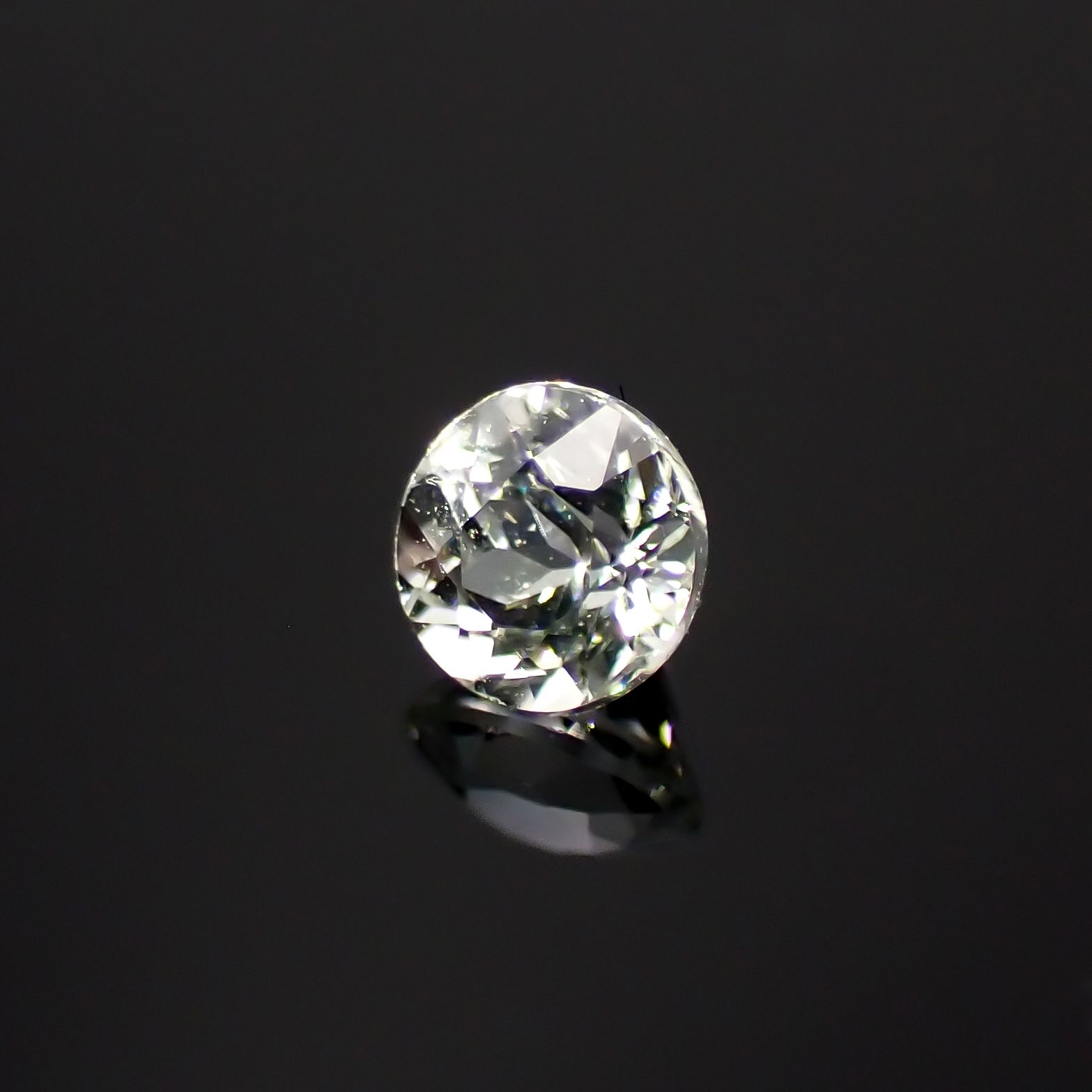リューコガーネット ビルマ産 0.15ct[230421414]3x3mm前後