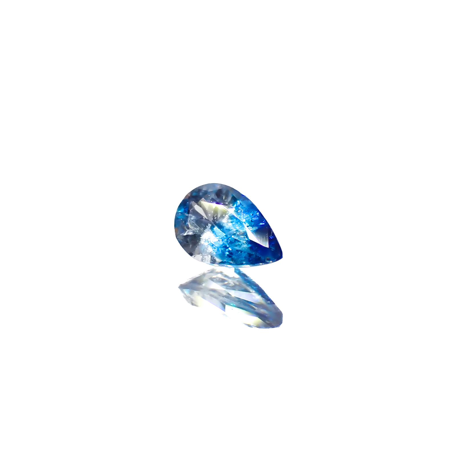 ユークレース ジンバブエ産 0.12ct[231224470]4.4x2.7mm前後