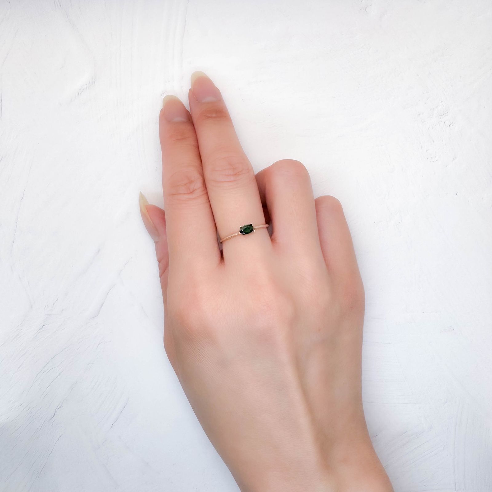 ツァボライト(宝石名グリーン グロッシュラー・ガーネット)タンザニア産 0.25ct 識別済[250622385]5x3mm前後