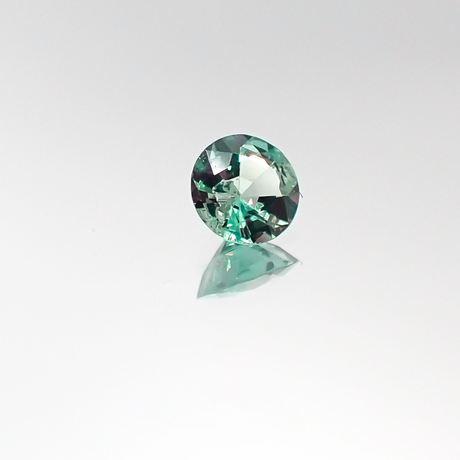 アレキサンドライト ブラジル産 ルース 0.2ct[20095532]3.8×3.8mm前後