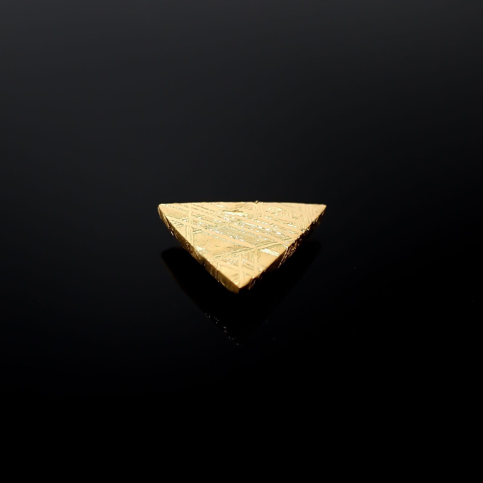 ムオニナルスタ隕石 発見地:スウェーデン 10.17ct[240125825]14.9x14.3mm前後