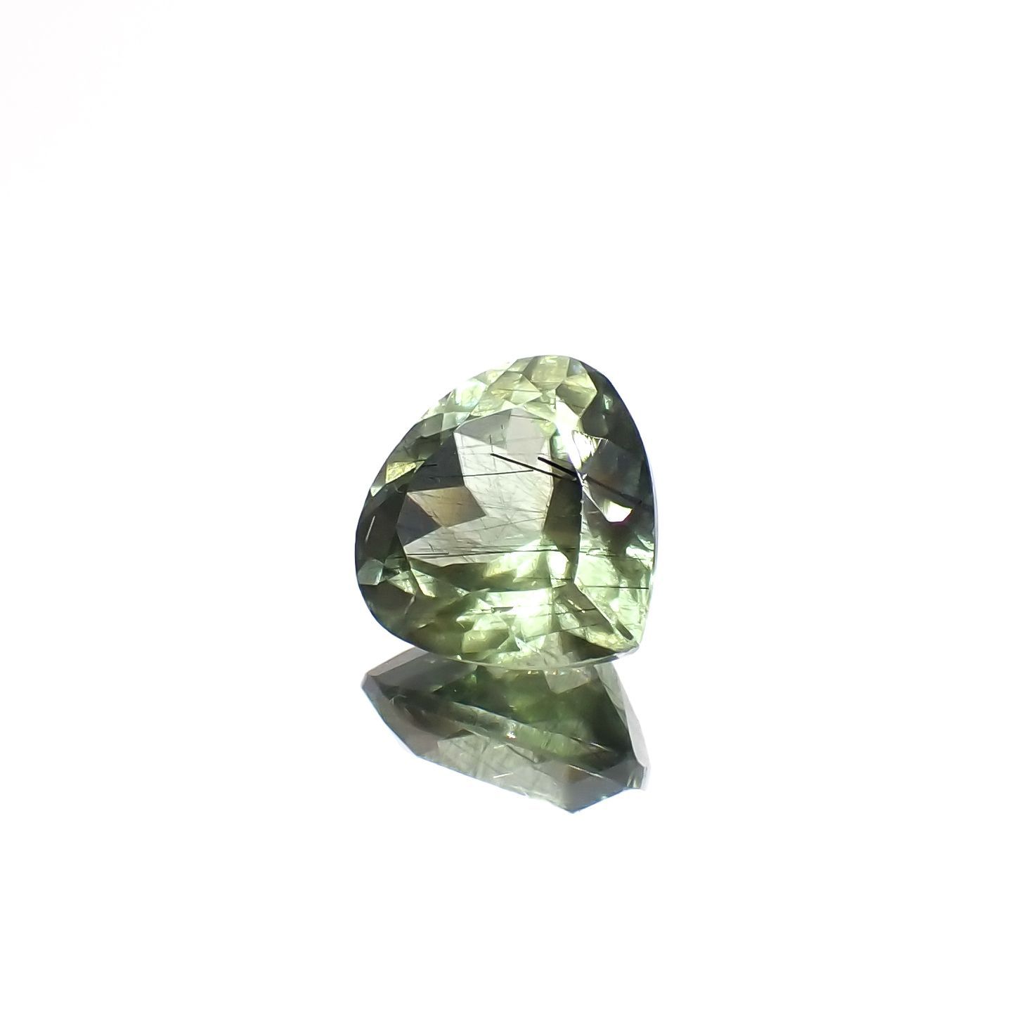 ルドウィジャイトインペリドット パキスタン産 2.96ct[230220731]9.3x9.1mm前後
