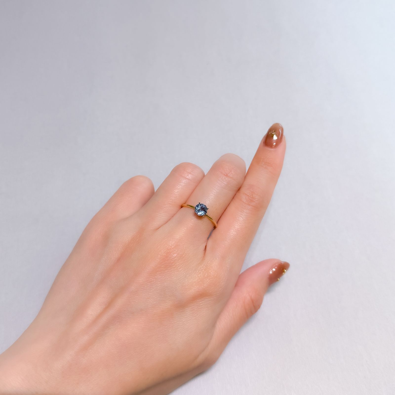 サンタマリアアクアマリン ブラジル産 0.61ct [250329932]5.5x5.4mm前後
