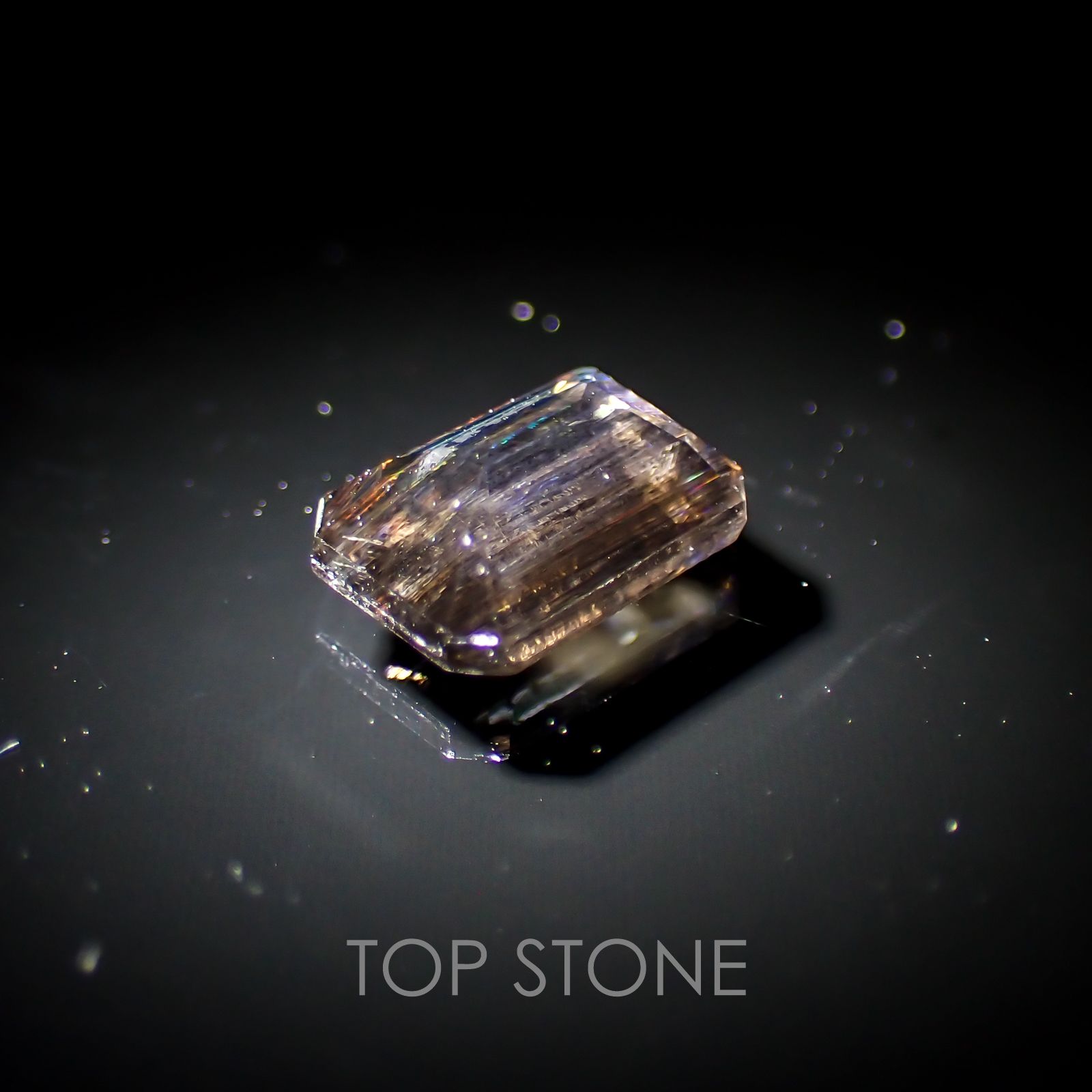 レインボースキャポライト ブラジル産 ルース 0.89ct[210310343]7×5mm前後