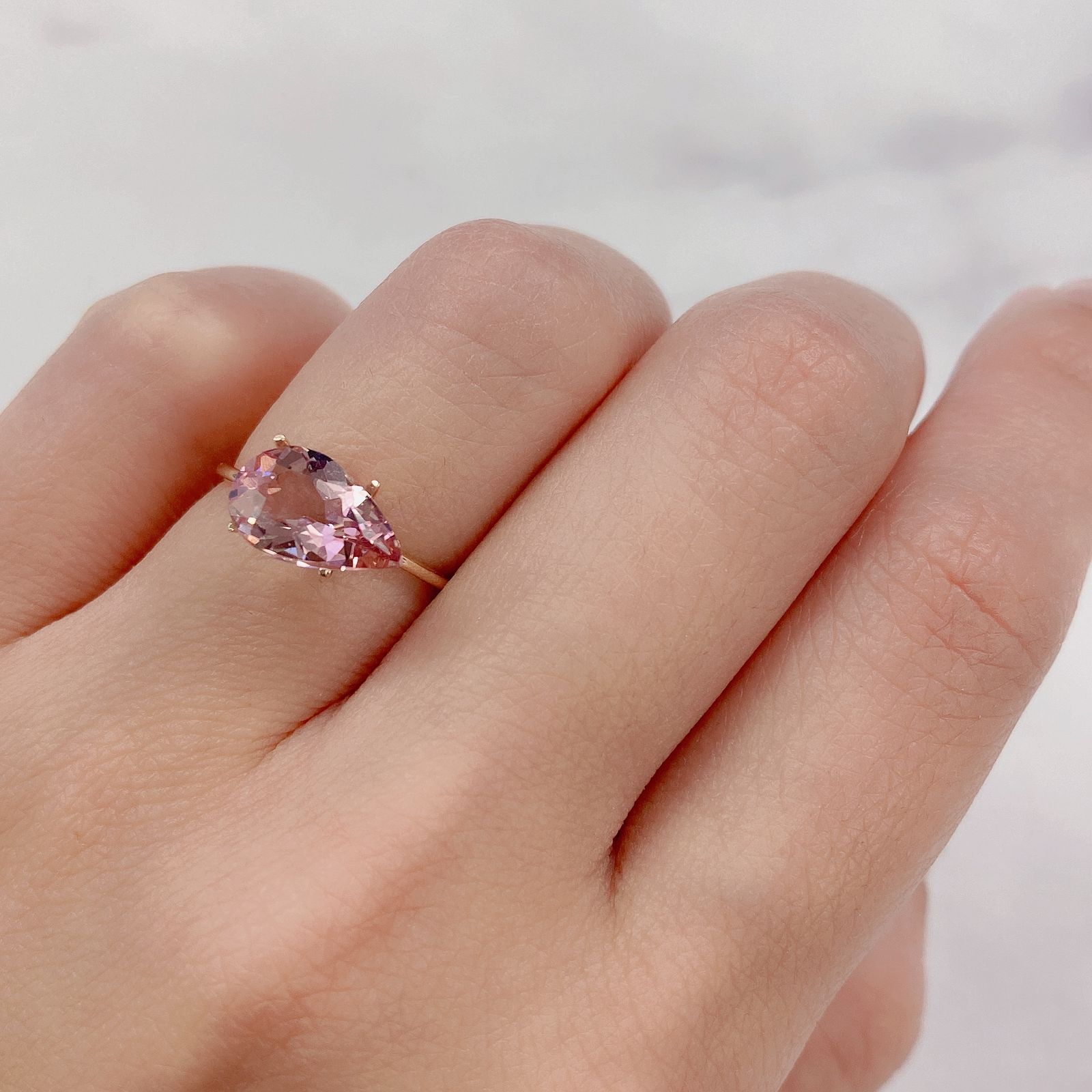 モルガナイト(宝石名モルガナイト) ナイジェリア産 1.66ct 識別済[20127414]11.4×6.9mm前後