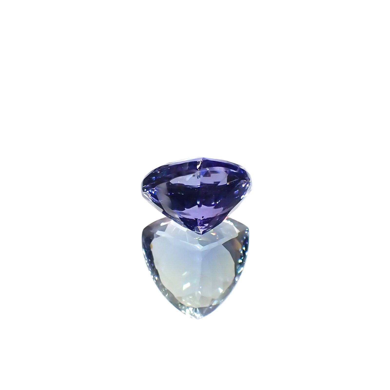 バイカラータンザナイト(宝石名タンザナイト)タンザニア産 1.96ct 識別済[231224811]7.8x7.8mm前後