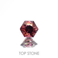 ◇ヘキサゴンカット◇ピンクジルコン(宝石名ジルコン)スリランカ/カンボジア産 0.45ct 識別済[220114935]3.9x3.9mm前後