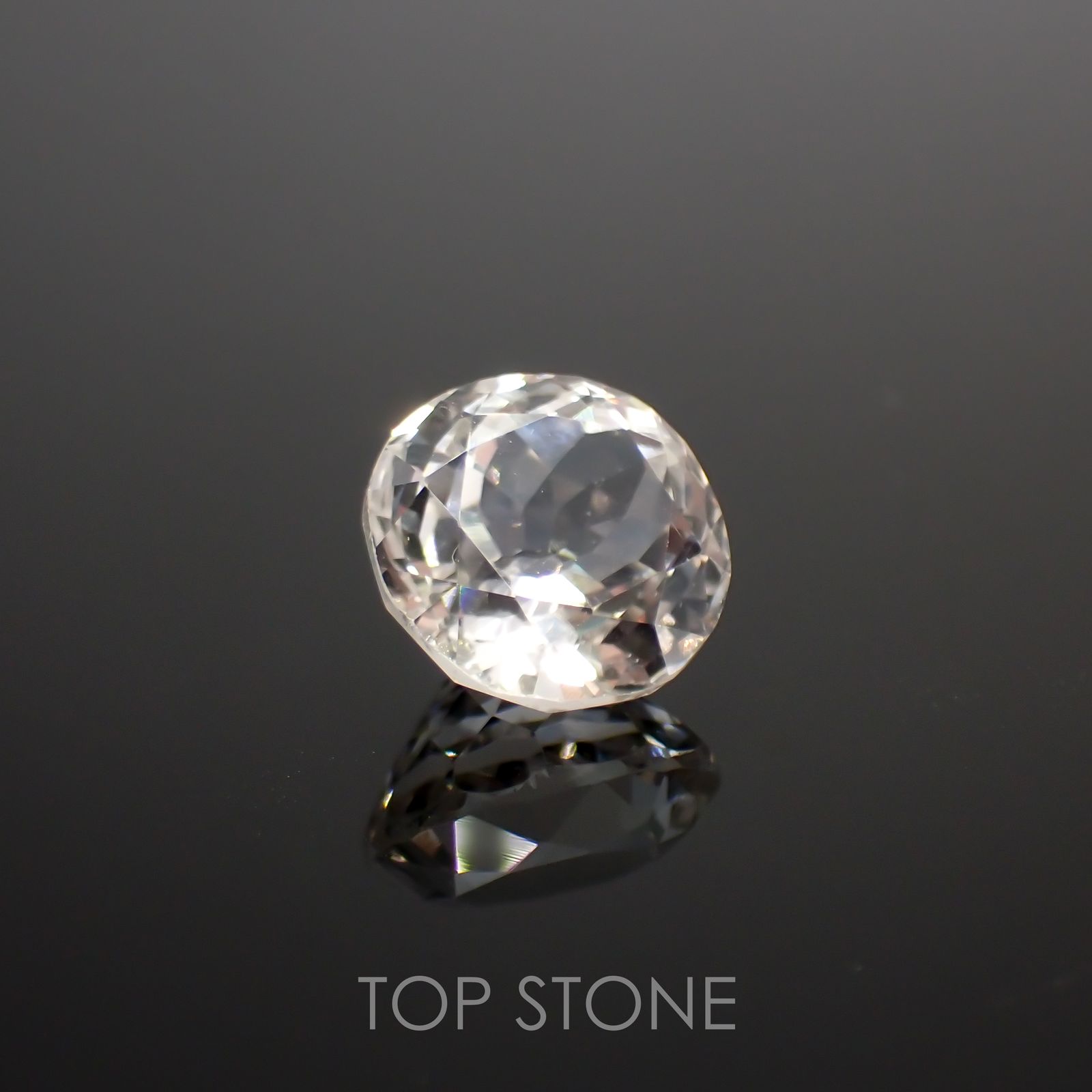 スポジュミン(宝石名スポジュミン)アフガニスタン産 4.71ct 識別済[211113704]10x9.7mm前後