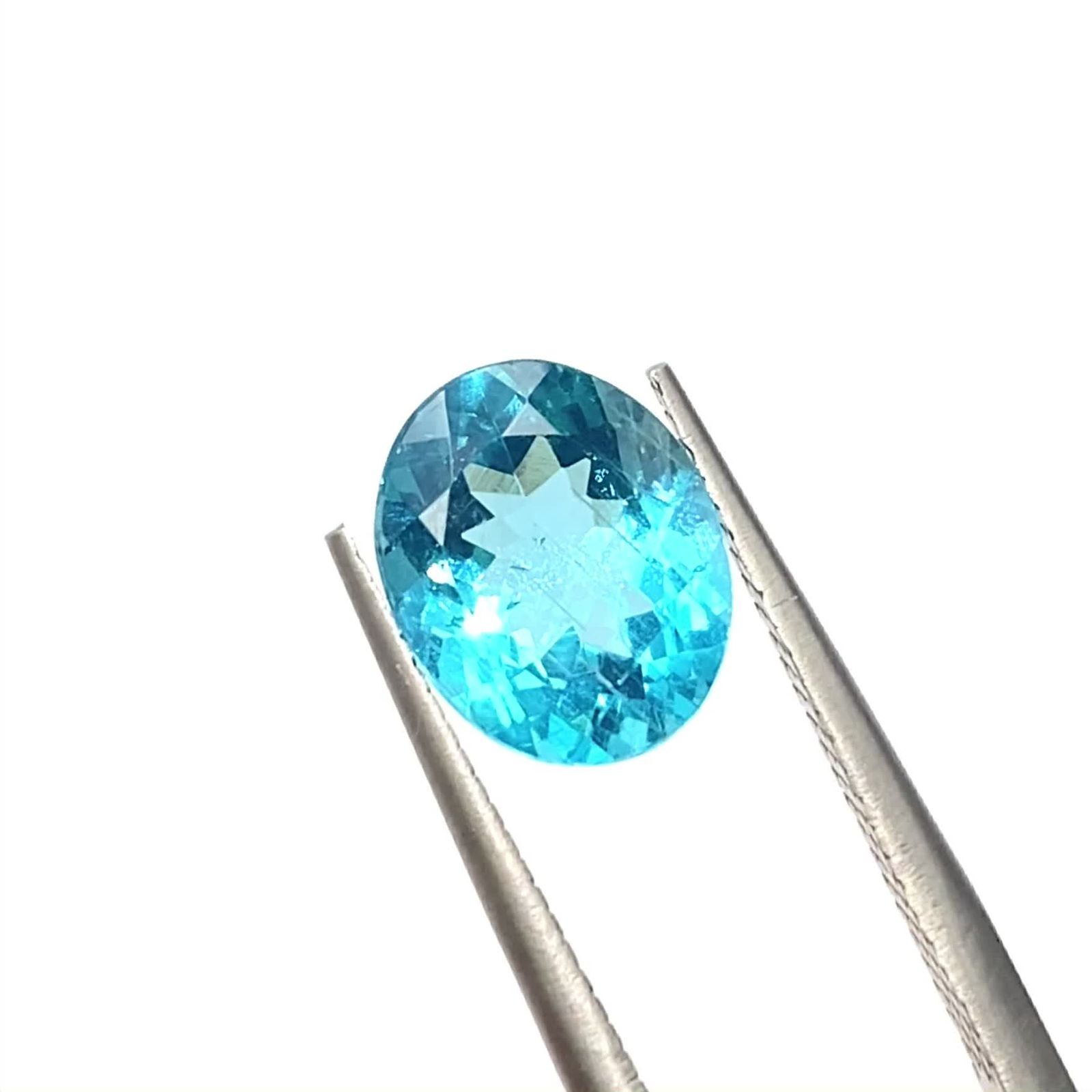 アパタイト(宝石名アパタイト)ブラジル産 識別済 2.59ct / 9.9x7.9mm