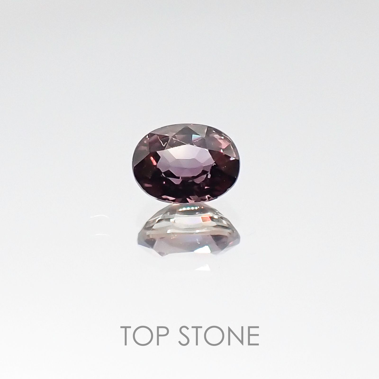 カラーチェンジサファイア非加熱(宝石名サファイア) タンザニア産 0.44ct 識別済[20096014]4.9×3.6mm前後
