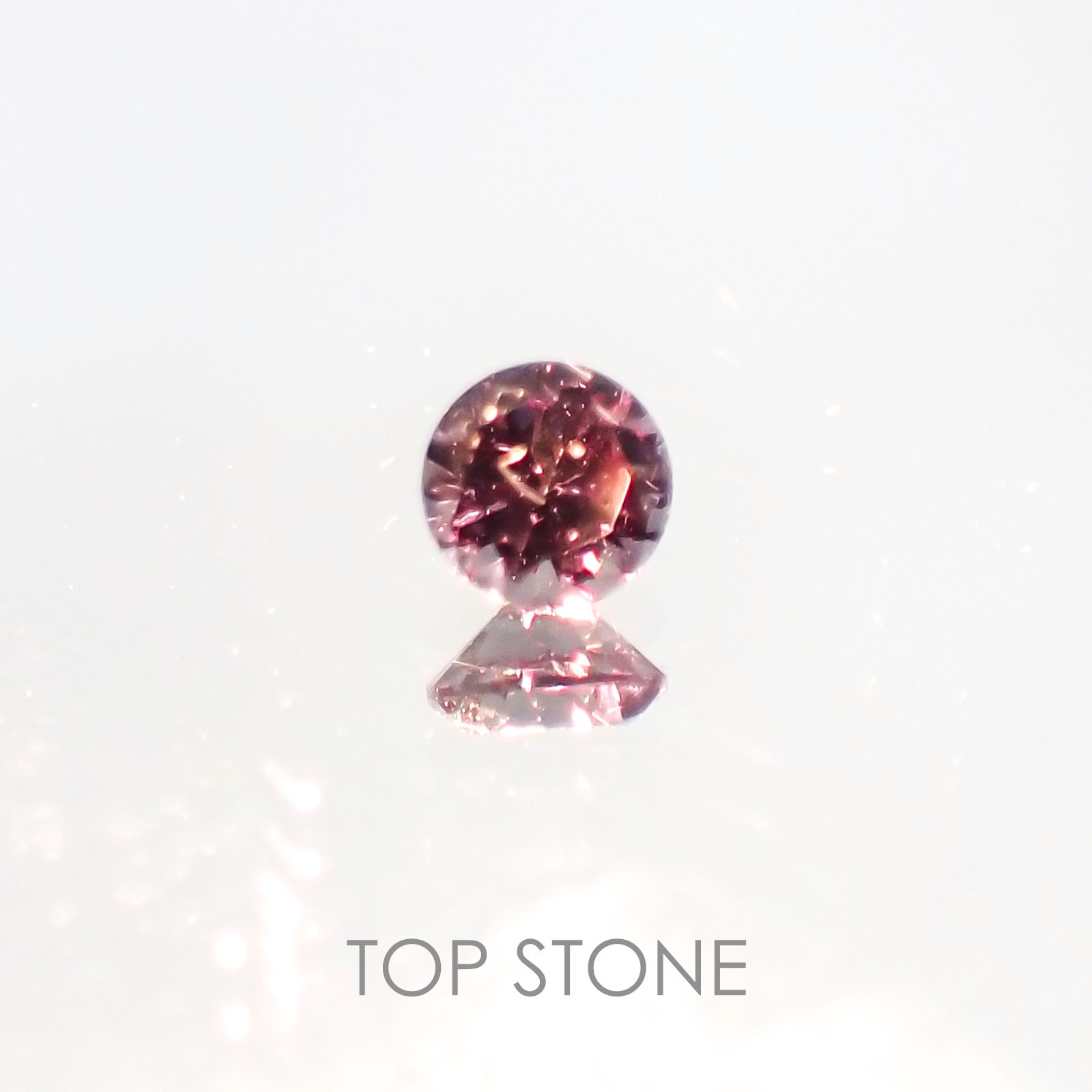 カラーチェンジガーネット(アレキタイプ) マダガスカル・ベキリー産 ルース 0.178ct[20106630]3.3×3.3mm前後