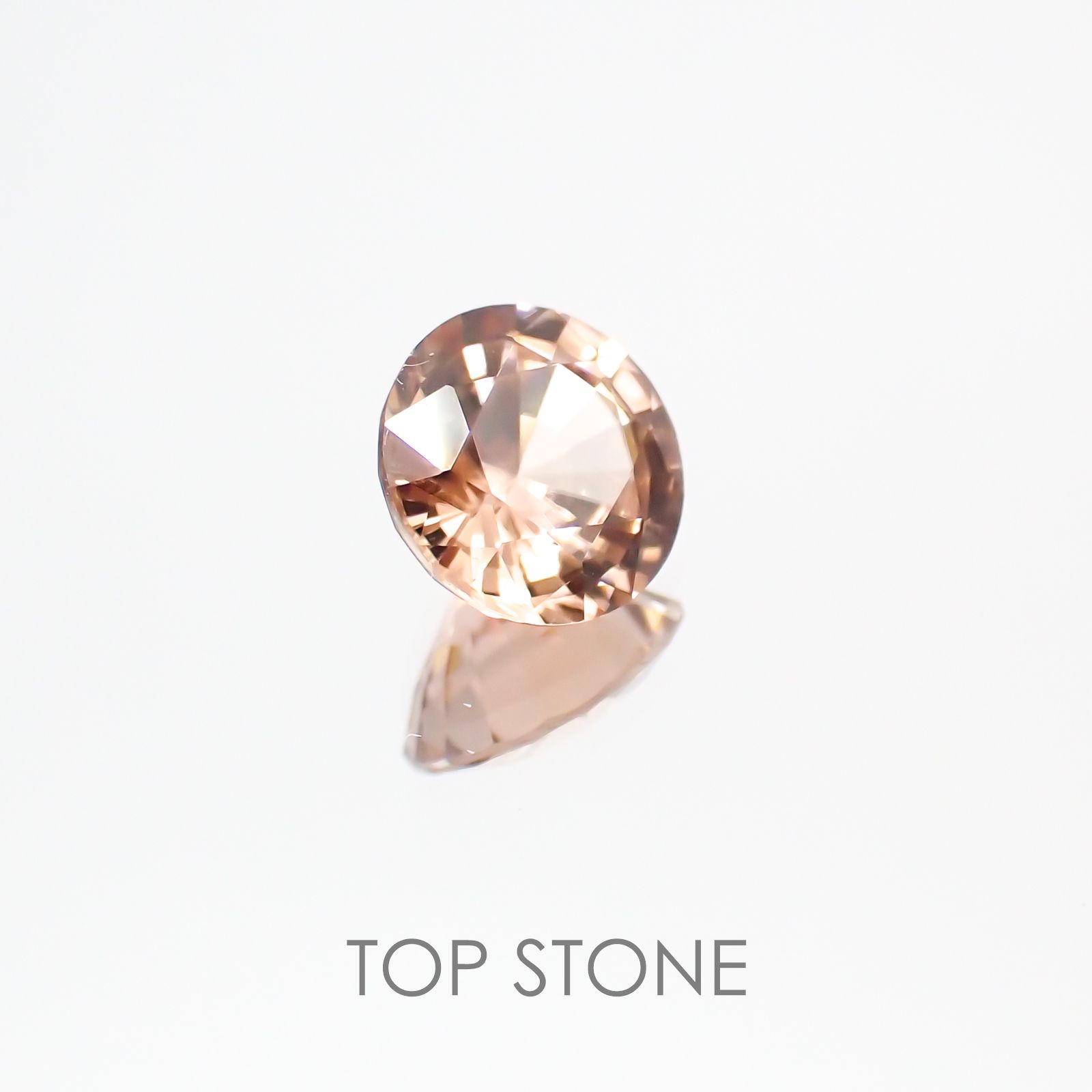 オレンジジルコン(宝石名ジルコン) スリランカ/カンボジア産 1.07ct 識別済[20128046]6.1×6.1mm前後