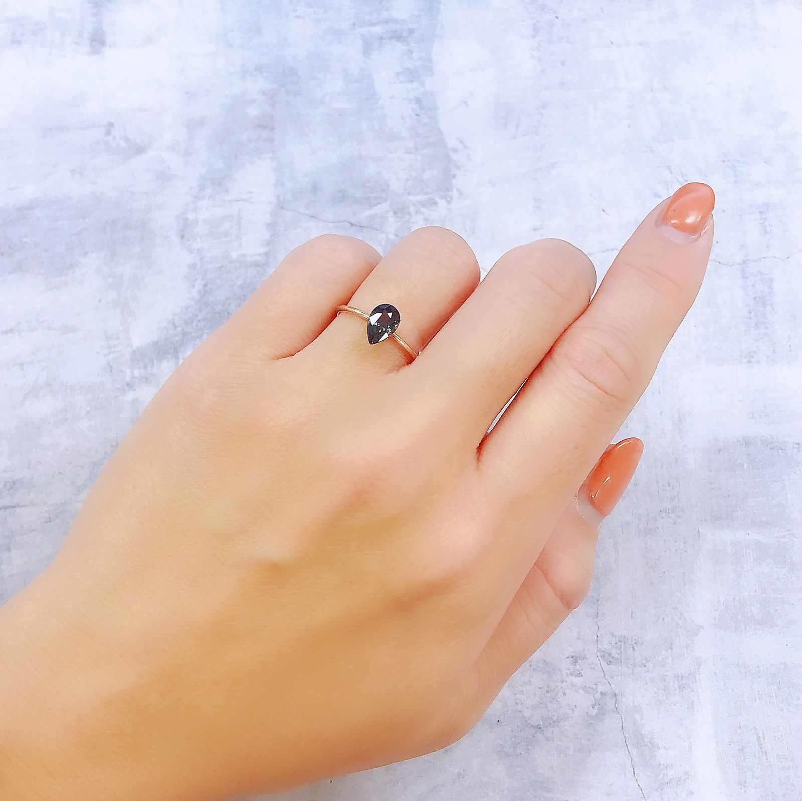 ベキリーブルーガーネット（カラーチェンジガーネット アレキタイプ）(宝石名ガーネット)マダガスカル・ベキリー産 1.19ct 識別済[221018900]8.1x5.2mm前後