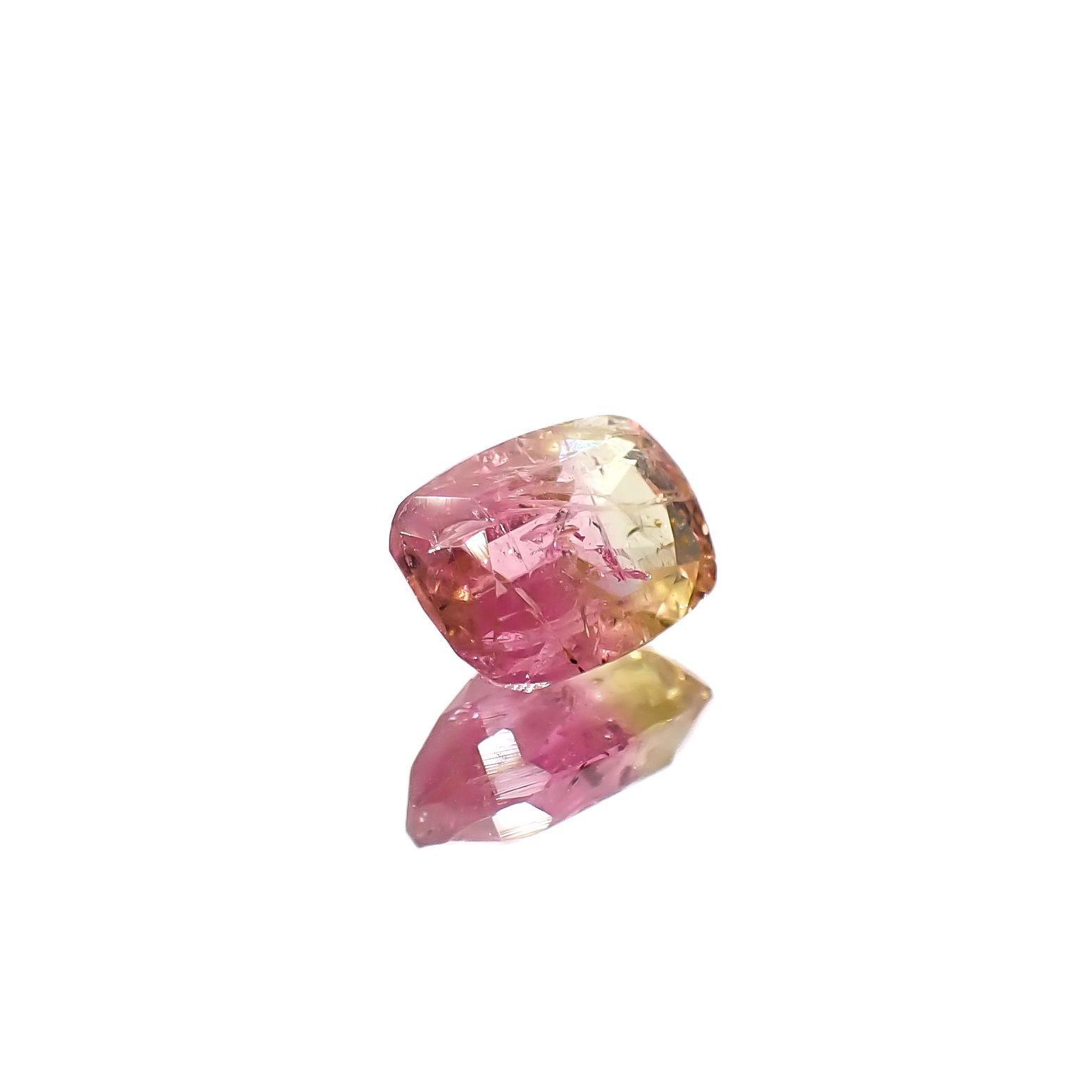 バイカラートルマリン アフガニスタン産 0.90ct[240929146]6.7x4.8mm前後