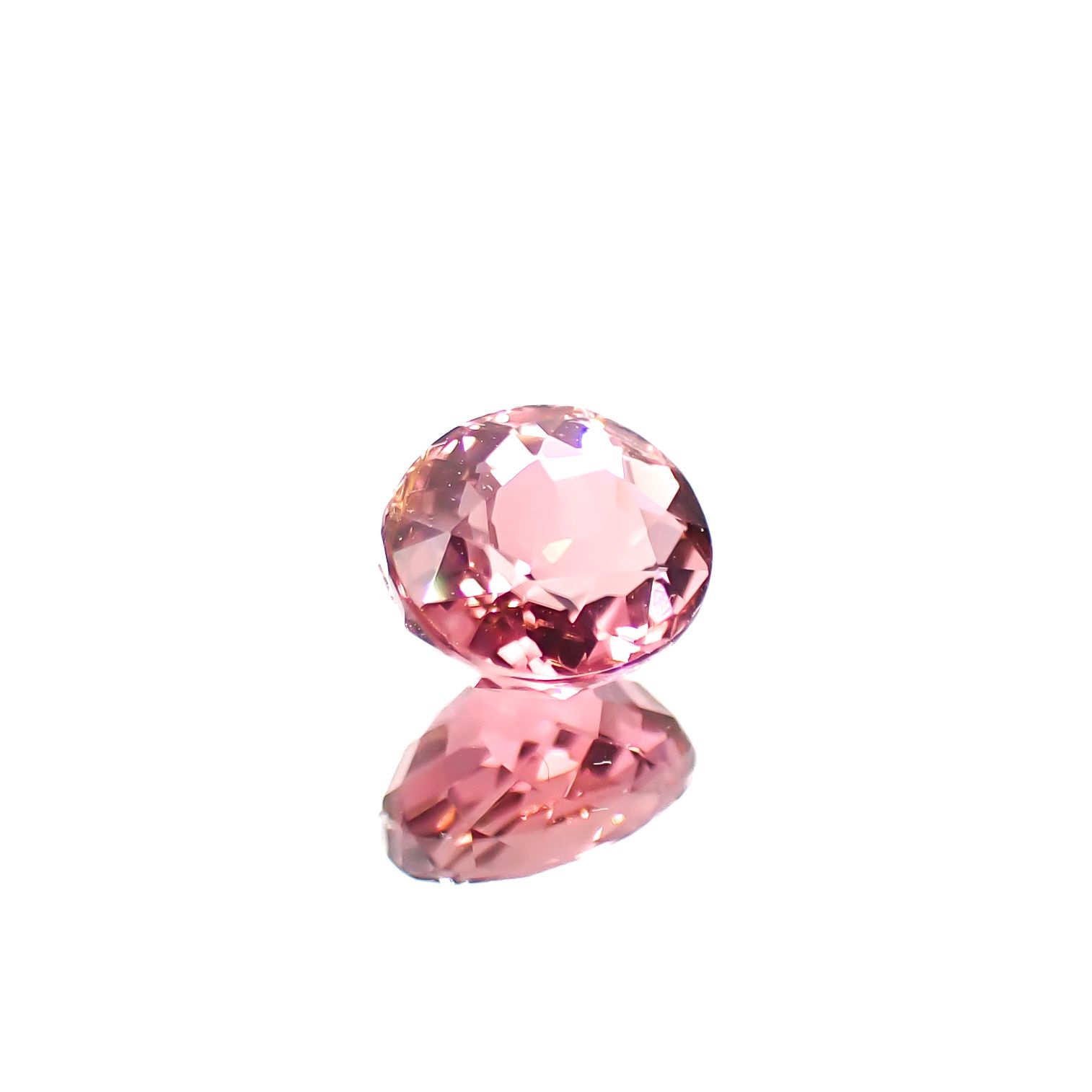 ローズピンクトルマリン(宝石名ピンク・トルマリン)ブラジル/アフリカ産 0.98ct 識別済[240929138]6.7x5.8mm前後