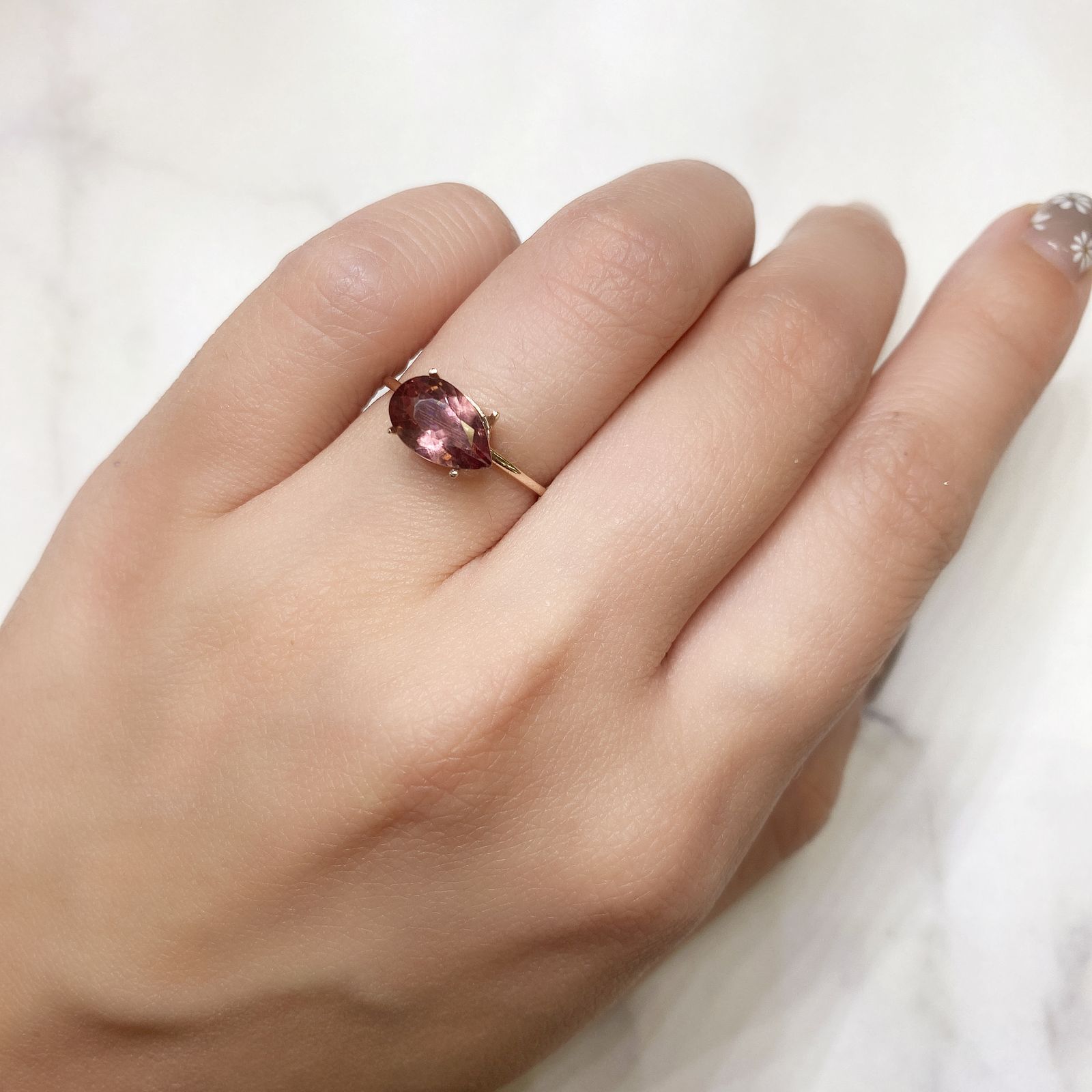 ピンクアパタイト(宝石名アパタイト) ブラジル産 1.62ct 識別済[210912465]9.8×6.2mm前後
