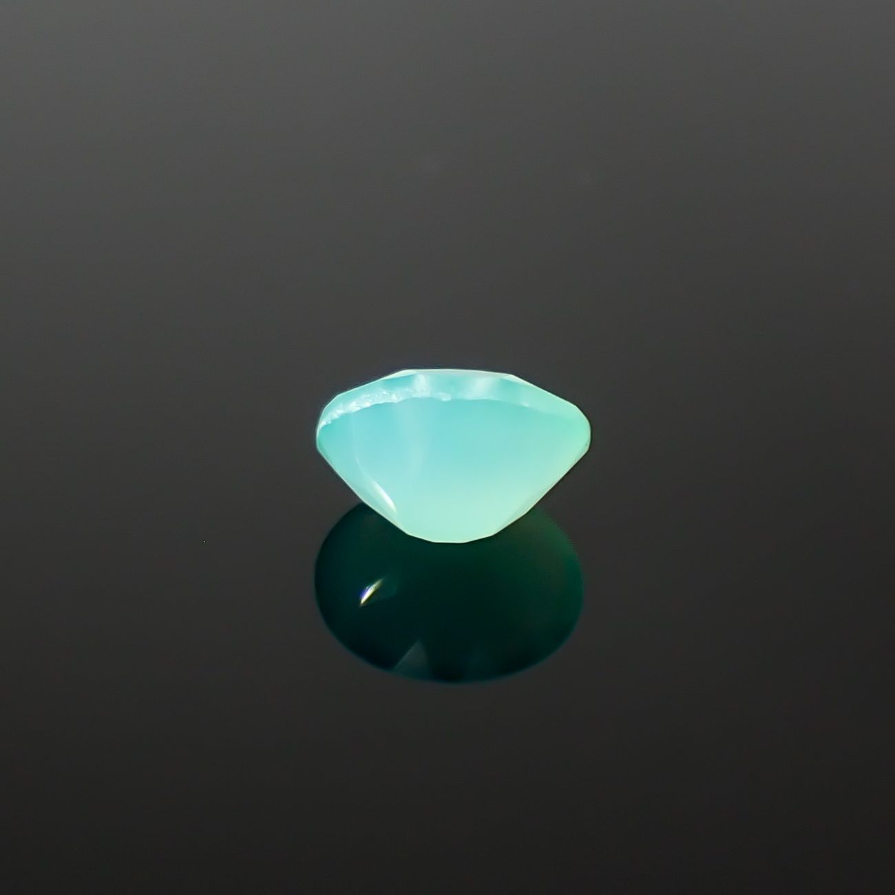 アクアプレーズ 南アフリカ産 1.28ct / 8.1x6.1mm前後 [260432019]