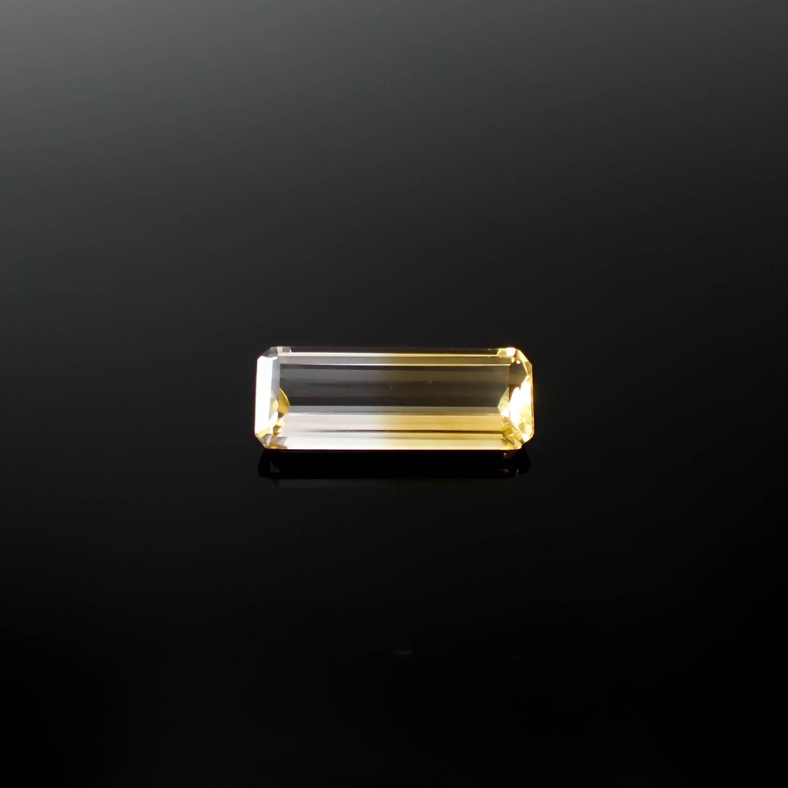 バイカラーシトリン ブラジル・ミナスジェライス州産 7.16ct[240326456]20.5x7.6mm前後
