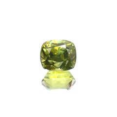 スフェーン(宝石名スフェーン) マダガスカル産 ソ付(彩珠) 0.863ct / 5.4x4.8mm前後 [210712013]