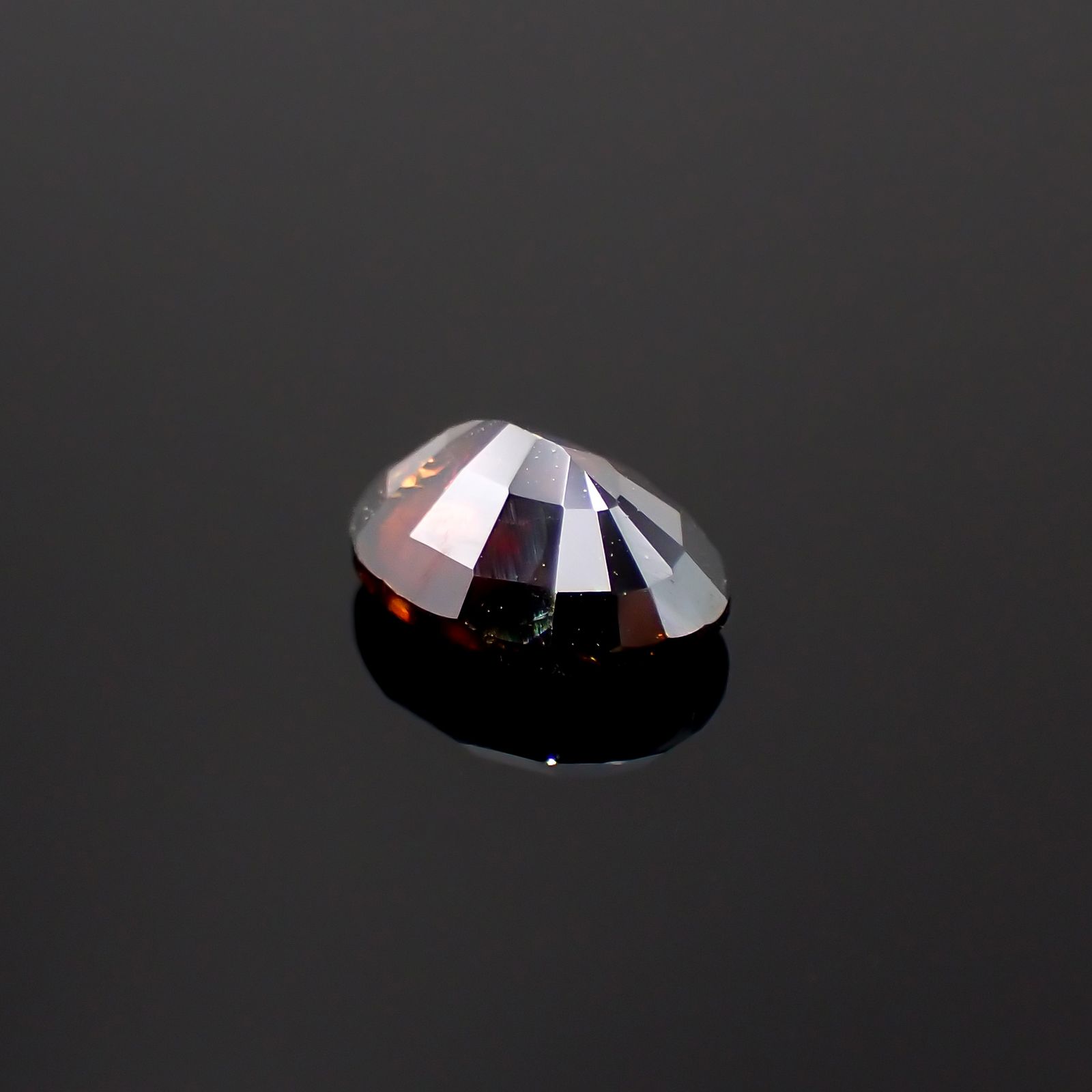 アナテース(宝石名アナテース)パキスタン産 1.577ct ソ付(日独)[230421879]8.04x6.07mm前後