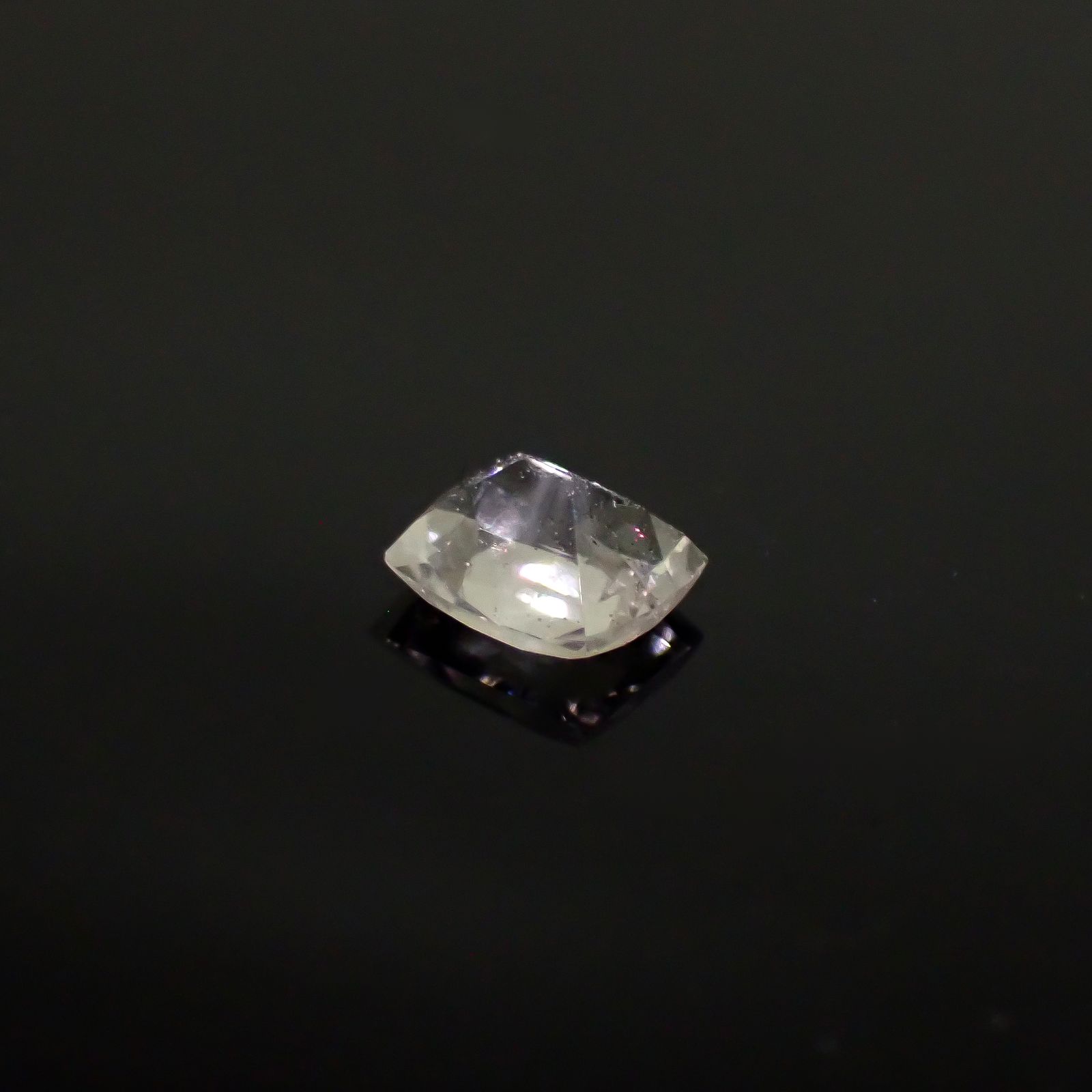 ティンカーベルクォーツ ブラジル産 0.58ct[240628176]5.8x4.8mm前後