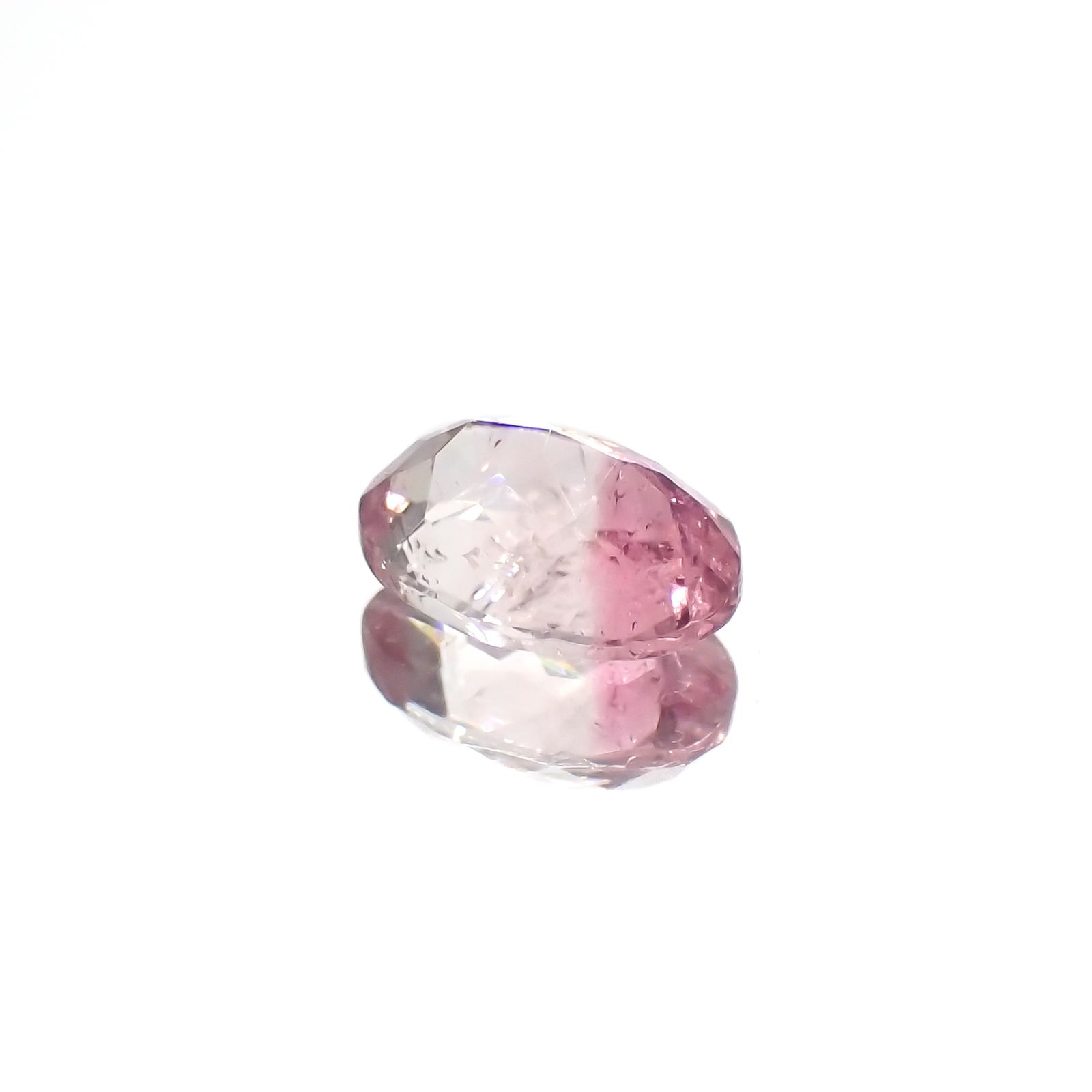 ピンククリスタルトルマリン(宝石名ピンク・トルマリン)コンゴ共和国産 0.76ct 識別済[230923300]7x5mm前後