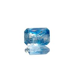 ユークレース(宝石名ブルー ホワイト・ユークレース)ジンバブエ産 0.740ct ソ付(彩珠)[221018859]6.4x4.3mm前後
