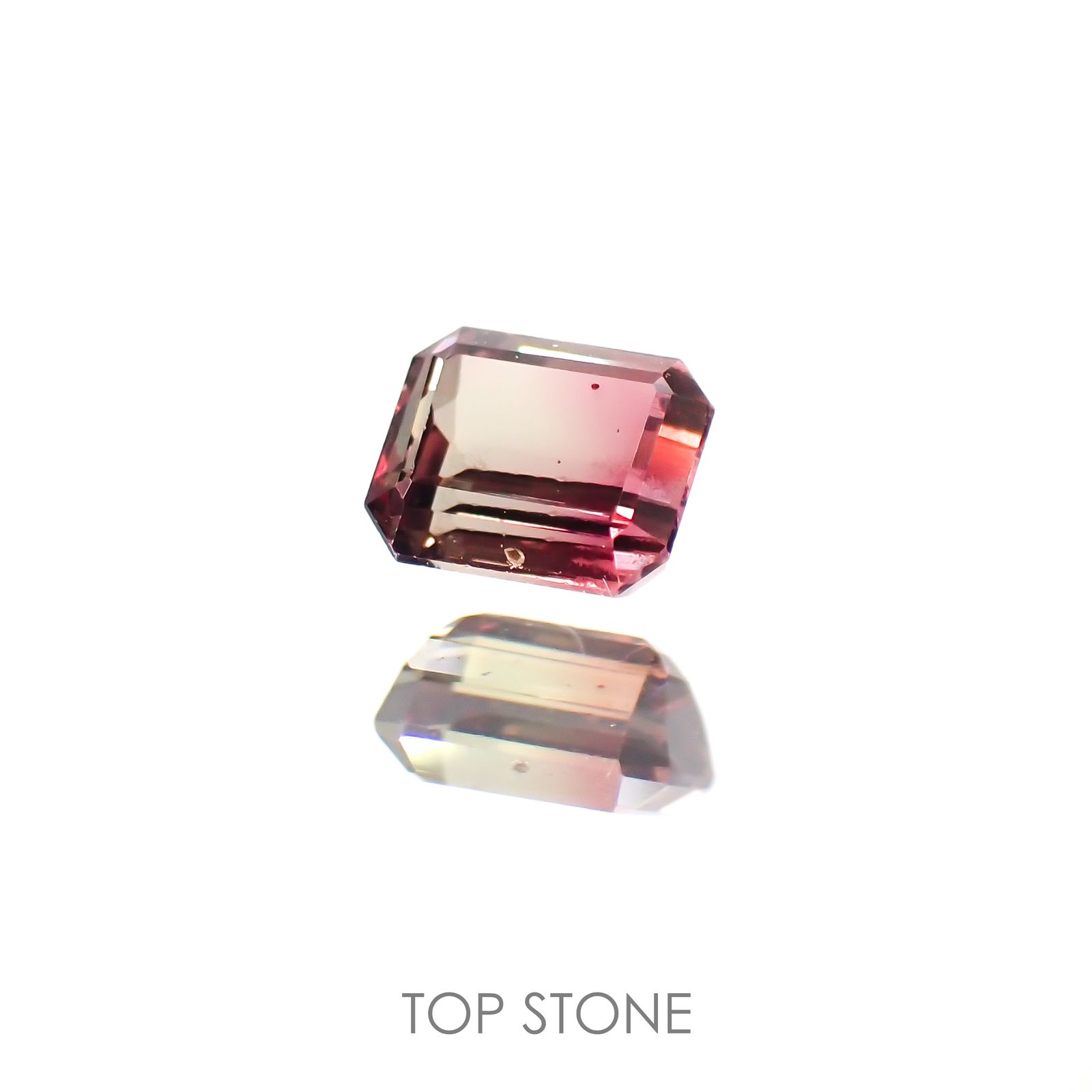 バイカラーサファイア(宝石名バイカラー・サファイア)タンザニア産 0.33ct 識別済[220113889]3.9x3.2mm前後