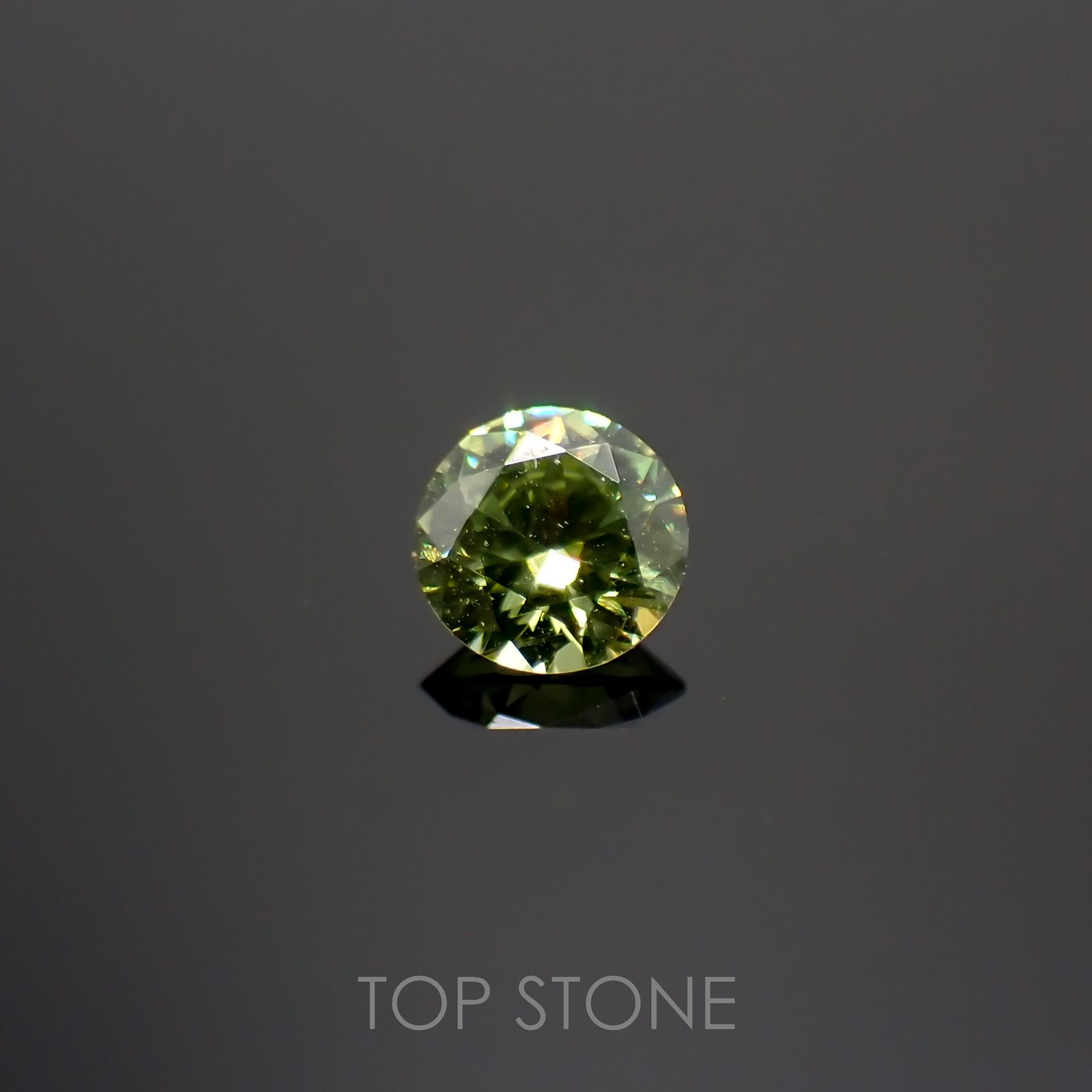 デマントイドガーネット(宝石名デマントイド・ガーネット)ロシア産 0.20ct 識別済[220616529]3.6x3.6mm前後
