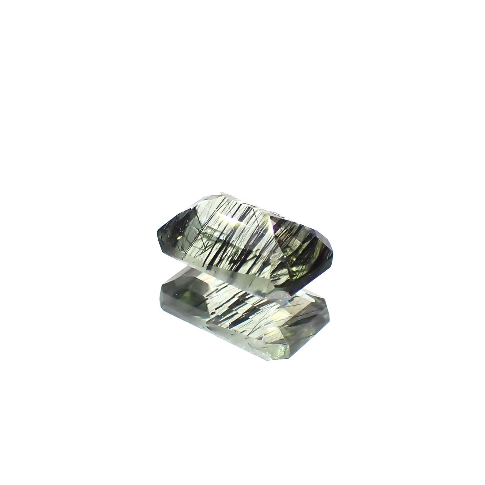 ルドウィジャイトインペリドット パキスタン産 0.97ct[230321243]7.1x4.5mm前後