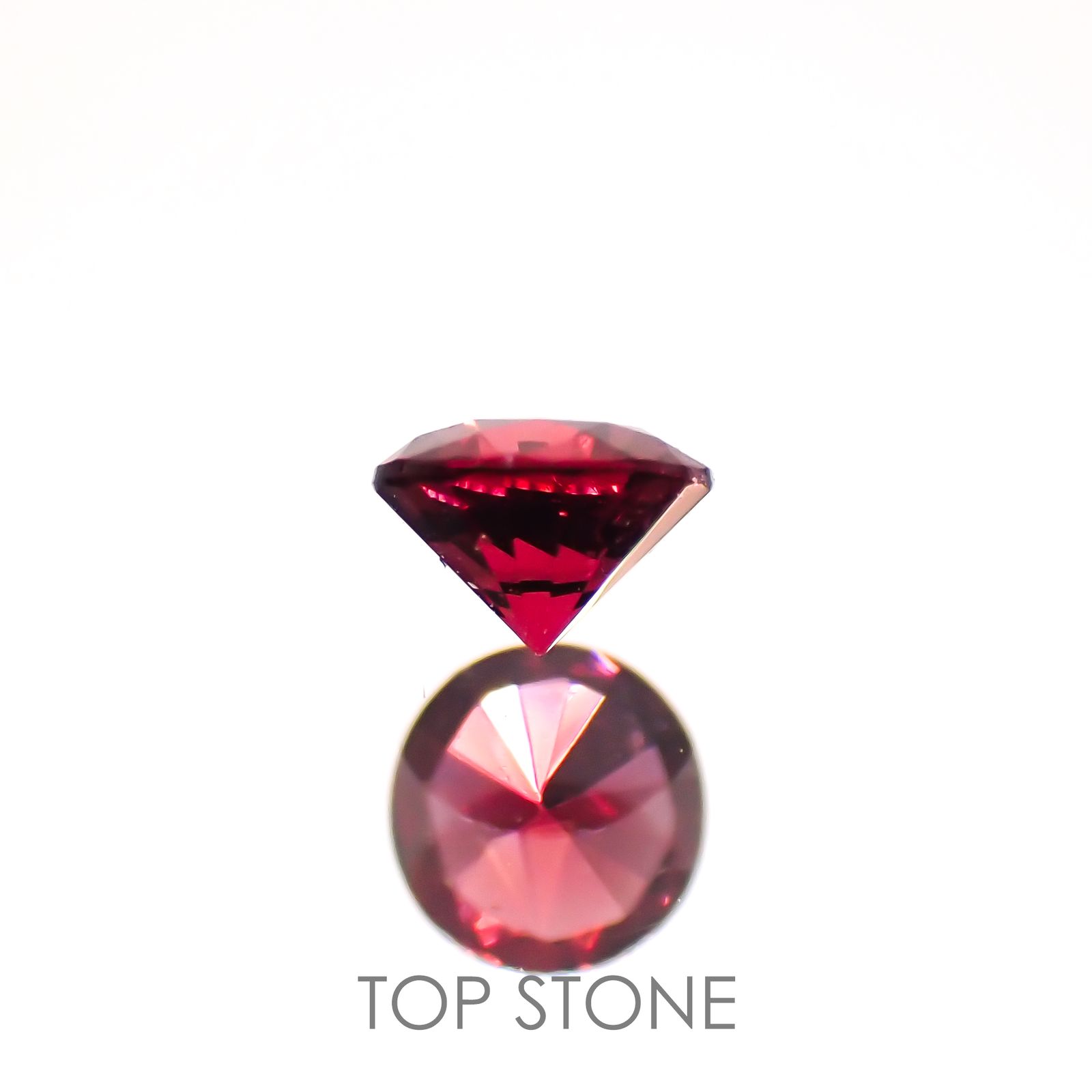 レッドスピネル(宝石名レッド・スピネル)タンザニア産 0.12ct 識別済[220114327]2.9x2.9mm前後