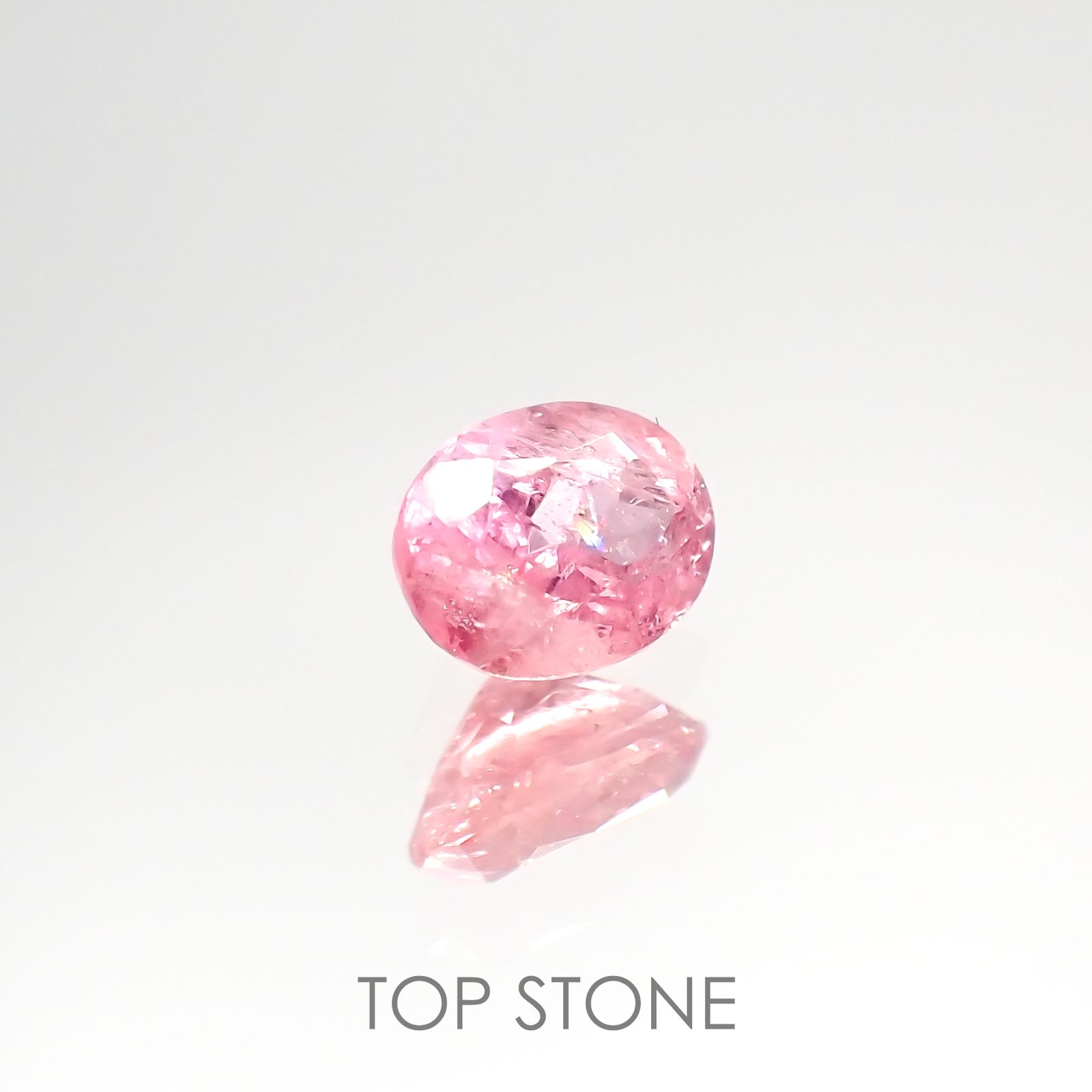 ペツォッタイト(ラズベリル)(宝石名ペツォッタイト) マダガスカル産 0.368ct ソ付(彩珠)[210812615]4.9×3.8mm前後
