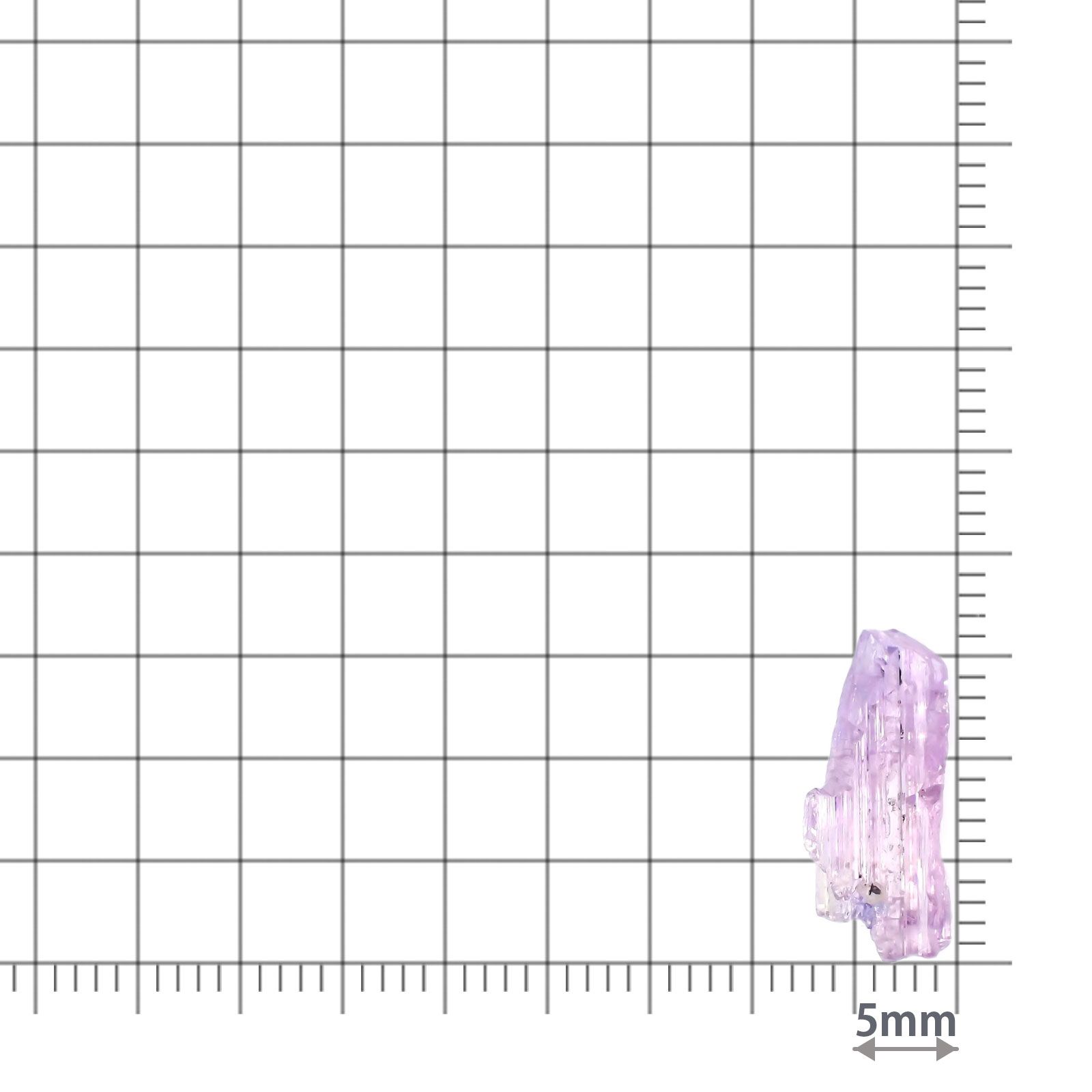 ピンクゾイサイト 原石(宝石名ピンク・ゾイサイト)タンザニア産 識別済 3.28ct / 16.5x6.8mm前後 [230622317]