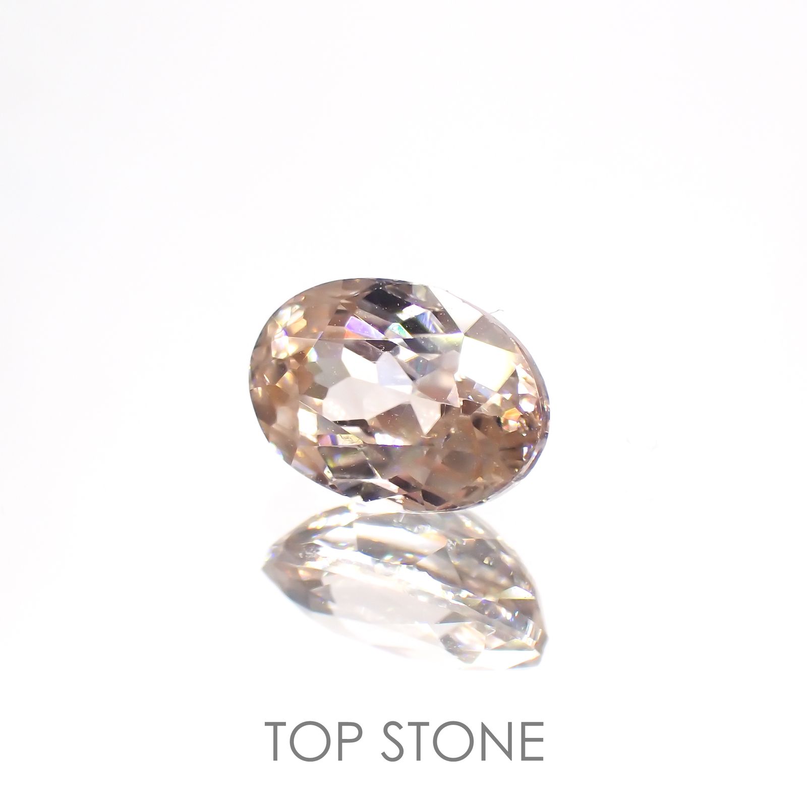 オレンジジルコン(宝石名ジルコン) スリランカ/カンボジア産 1.97ct 識別済[20118078]8.1×5.8mm前後