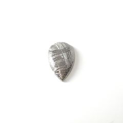ムオニナルスタ隕石 発見地:スウェーデン 10.12ct[240125801]15.8x9.9mm前後