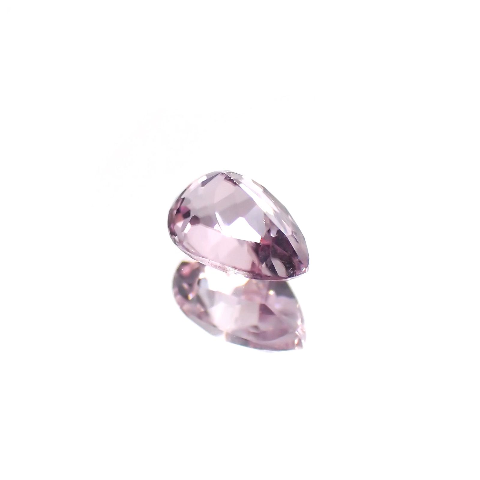 カラーシフト ピンクダイアスポア(宝石名ダイアスポア) アフガニスタン産 0.48ct 識別済[210912426]6×3.9mm前後