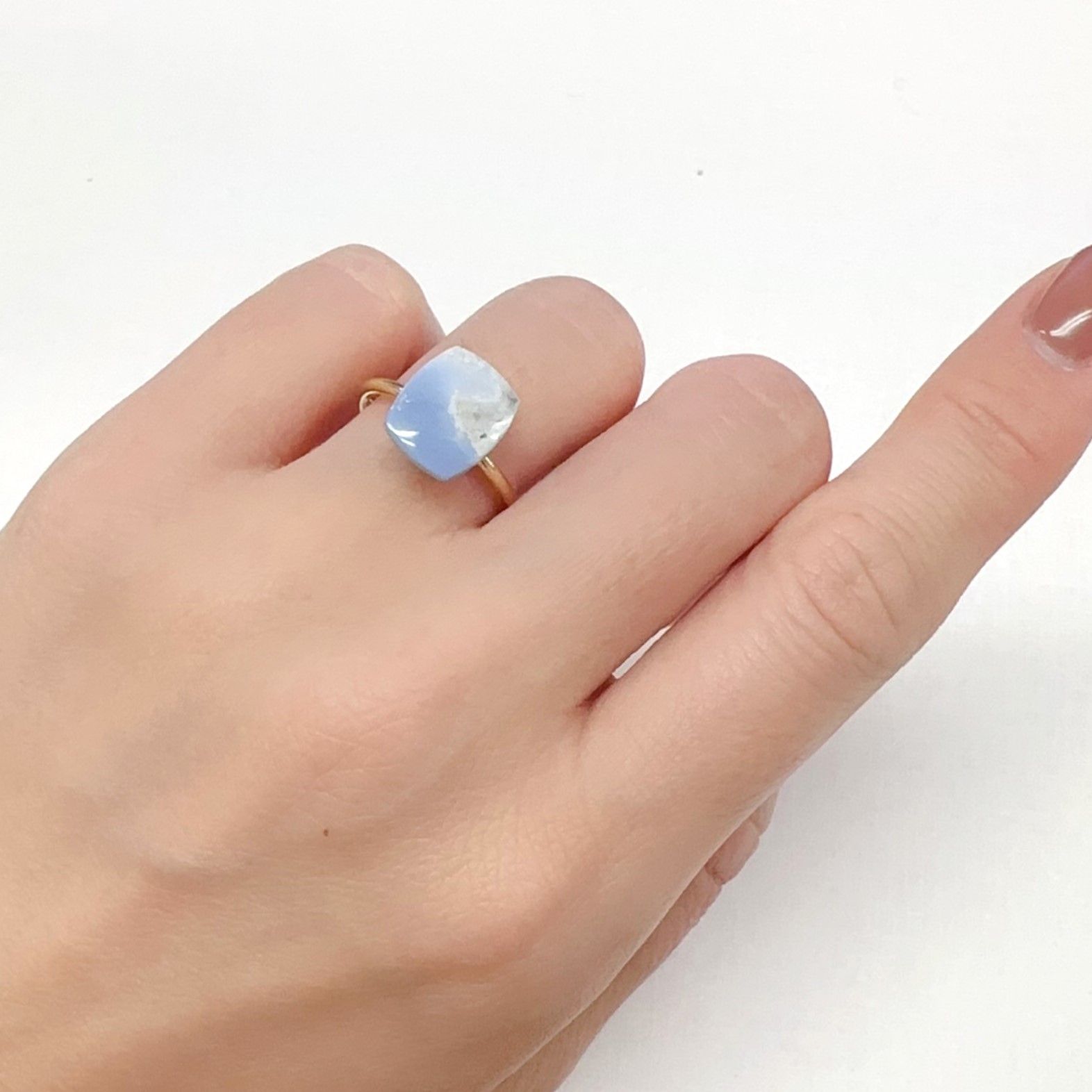 マトリックスブルーオパール アメリカ・オレゴン州産 2.97ct[240125673]11.1x9.1mm前後