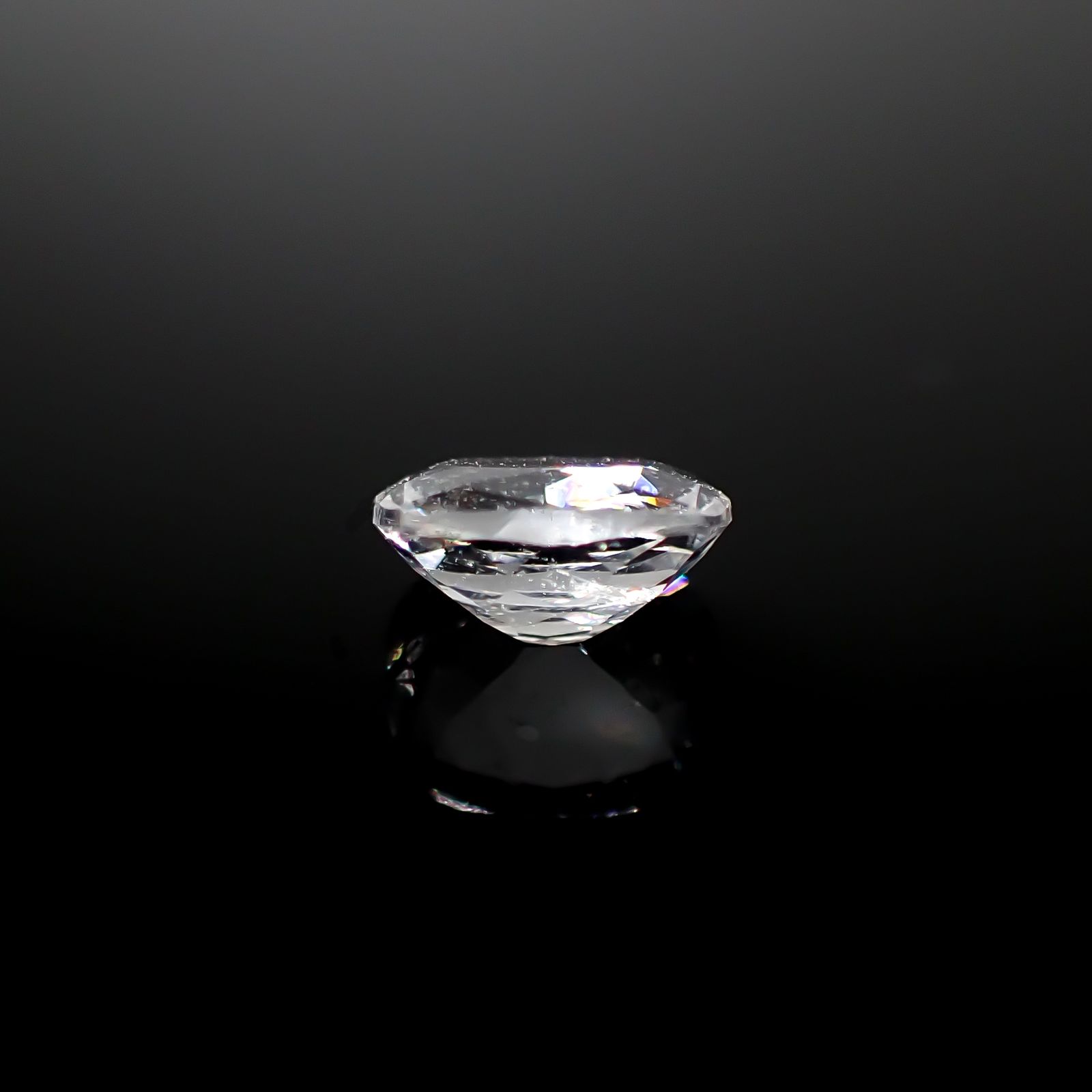 テネブレッセンススキャポライト アフガニスタン産 0.65ct[240928921]6.3x5.2mm前後