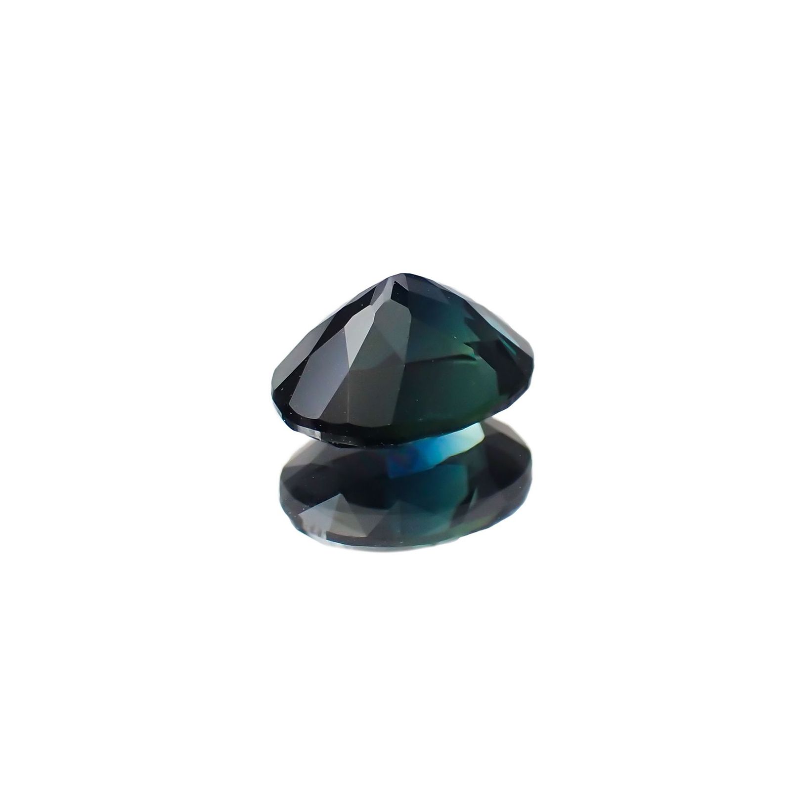 ゴールドシーンサファイア(宝石名シーン・サファイア)ケニア産 識別済 1.32ct / 7.1x5.7mm前後 [221018891]