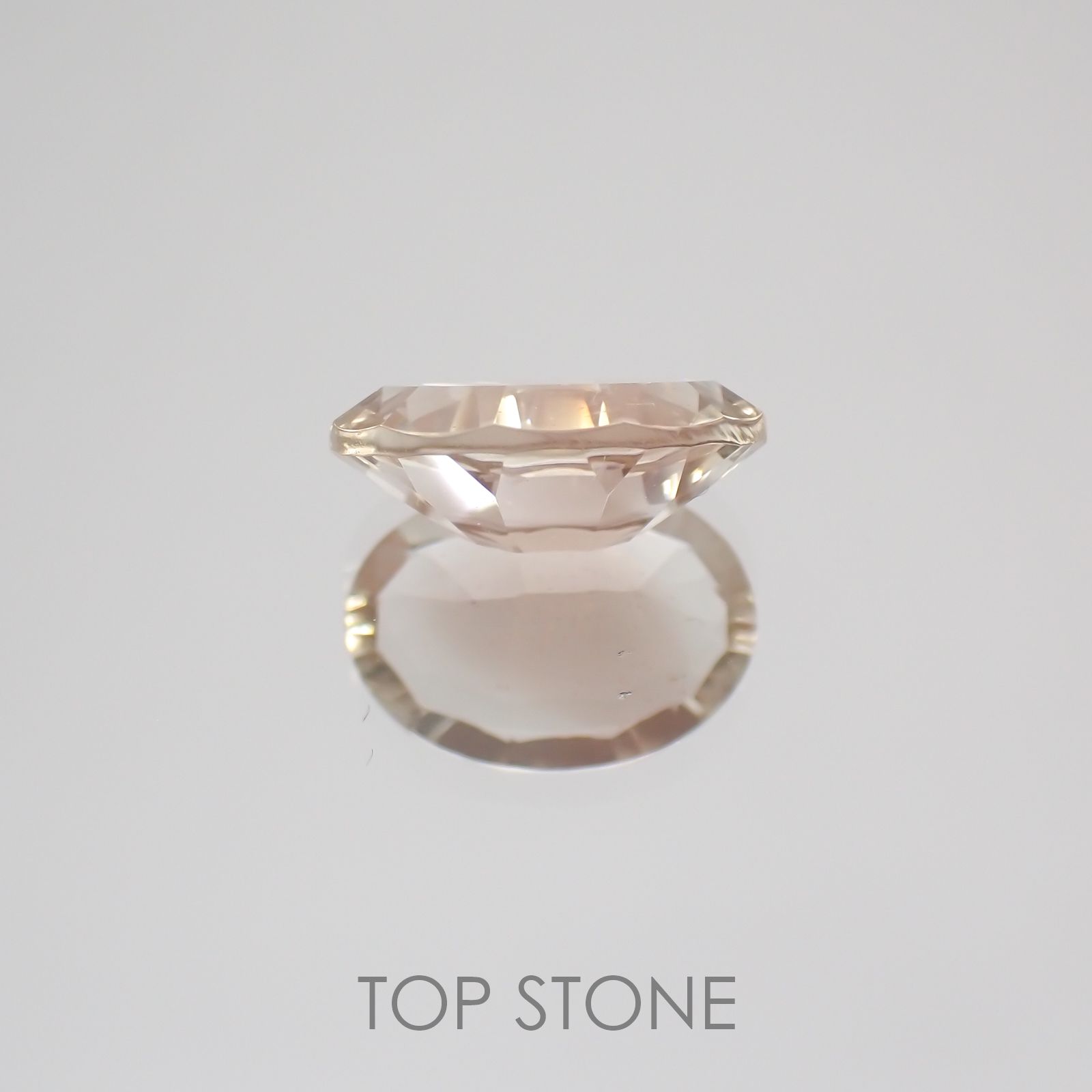 ◇コンケーブカット◇オレゴンサンストーン(宝石名ラブラドライト) アメリカ・オレゴン州産 1.23ct 識別済[210410421]9×6.6mm前後