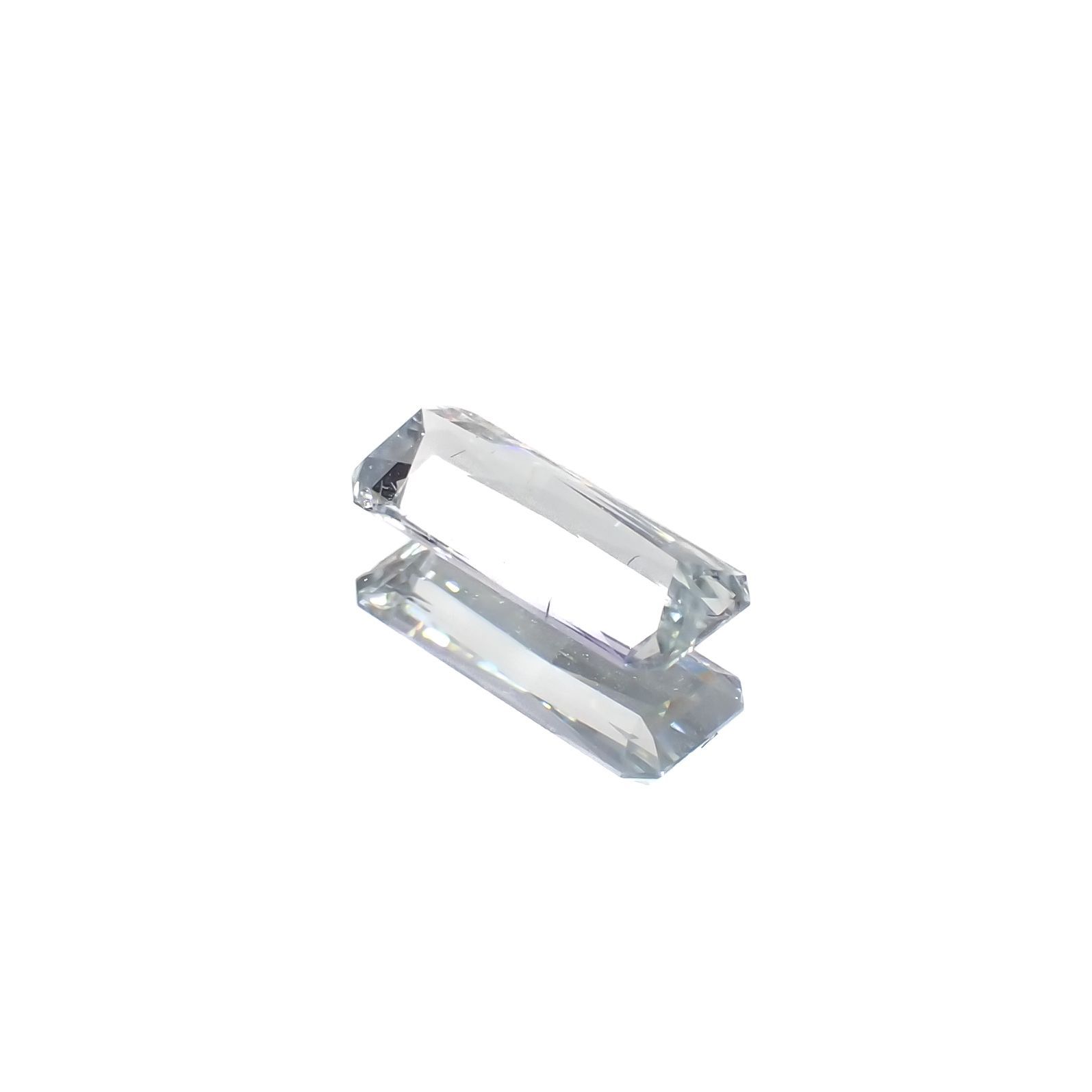ジェレメジェバイト(宝石名エレメジェバイト)ナミビア産 0.82ct 識別済[220616312]9.2x3.9mm前後