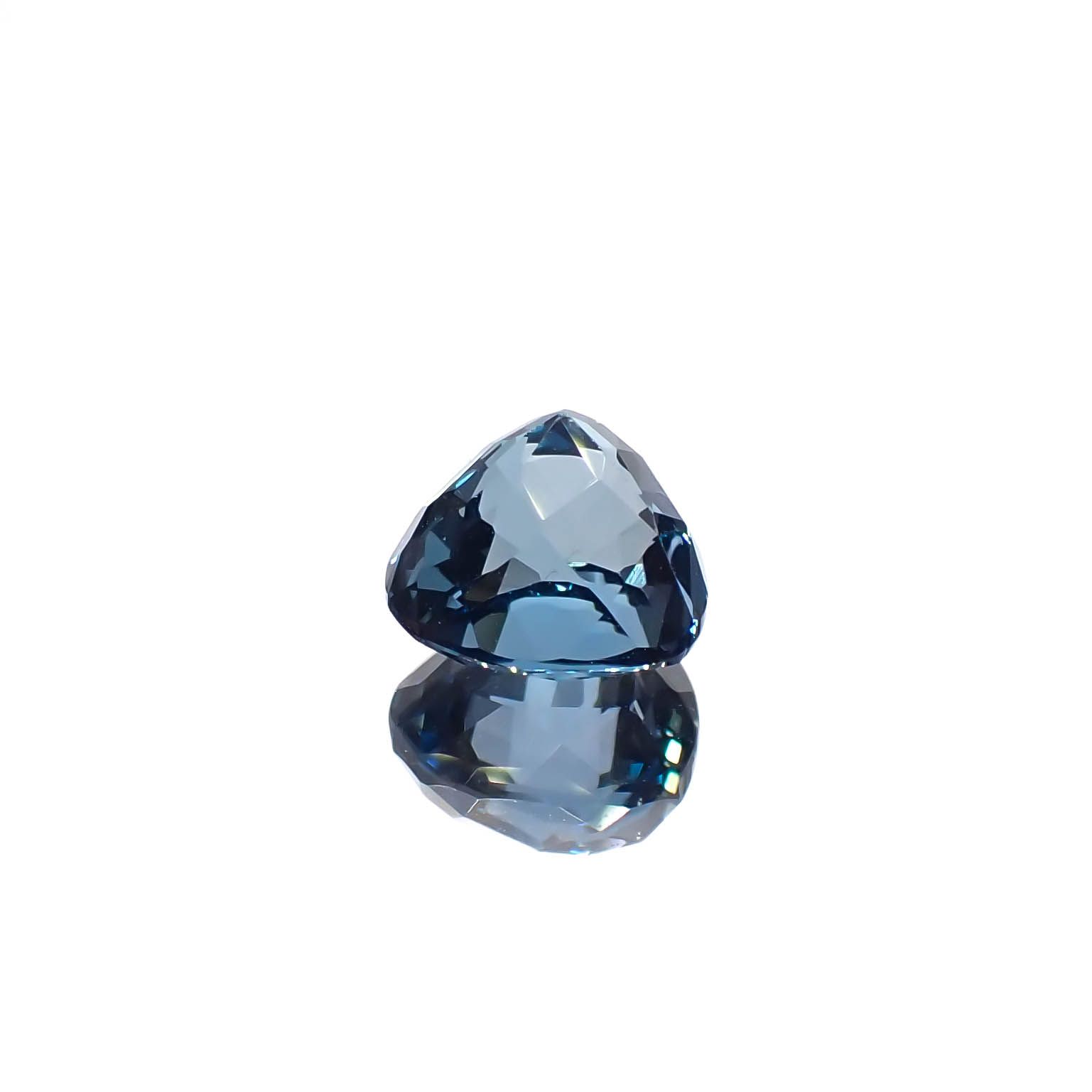 ロンドンブルートパーズ ブラジル産 3.46ct[240326807]8.4x8.1mm前後