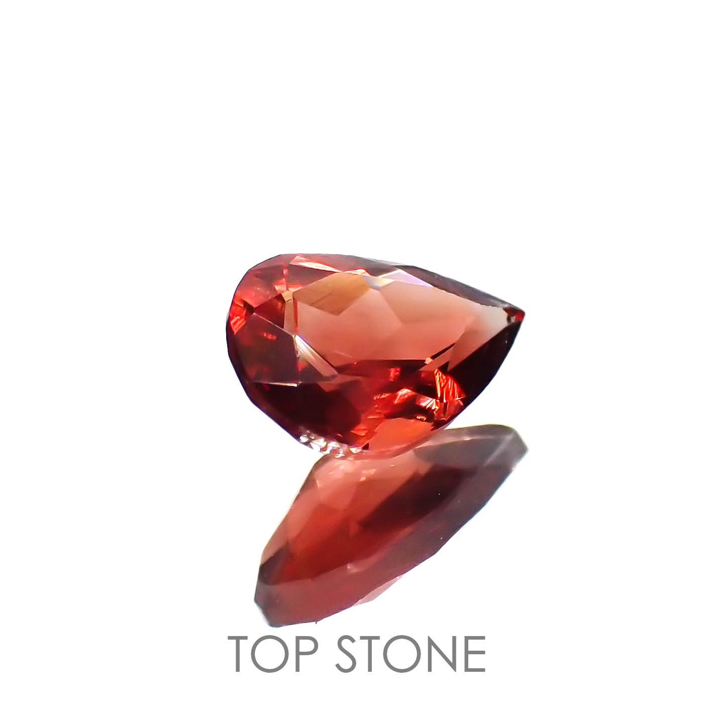 レッドラブラドライト(宝石名ラブラドライト)エチオピア産 0.42ct 識別済[221219573]6.5x4.5mm前後