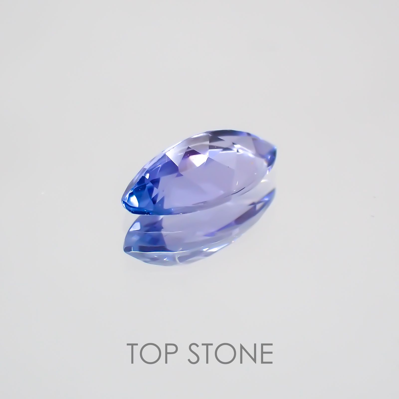 タンザナイト(宝石名タンザナイト) タンザニア産 0.47ct 識別済[210210063]7.6×3.7mm前後
